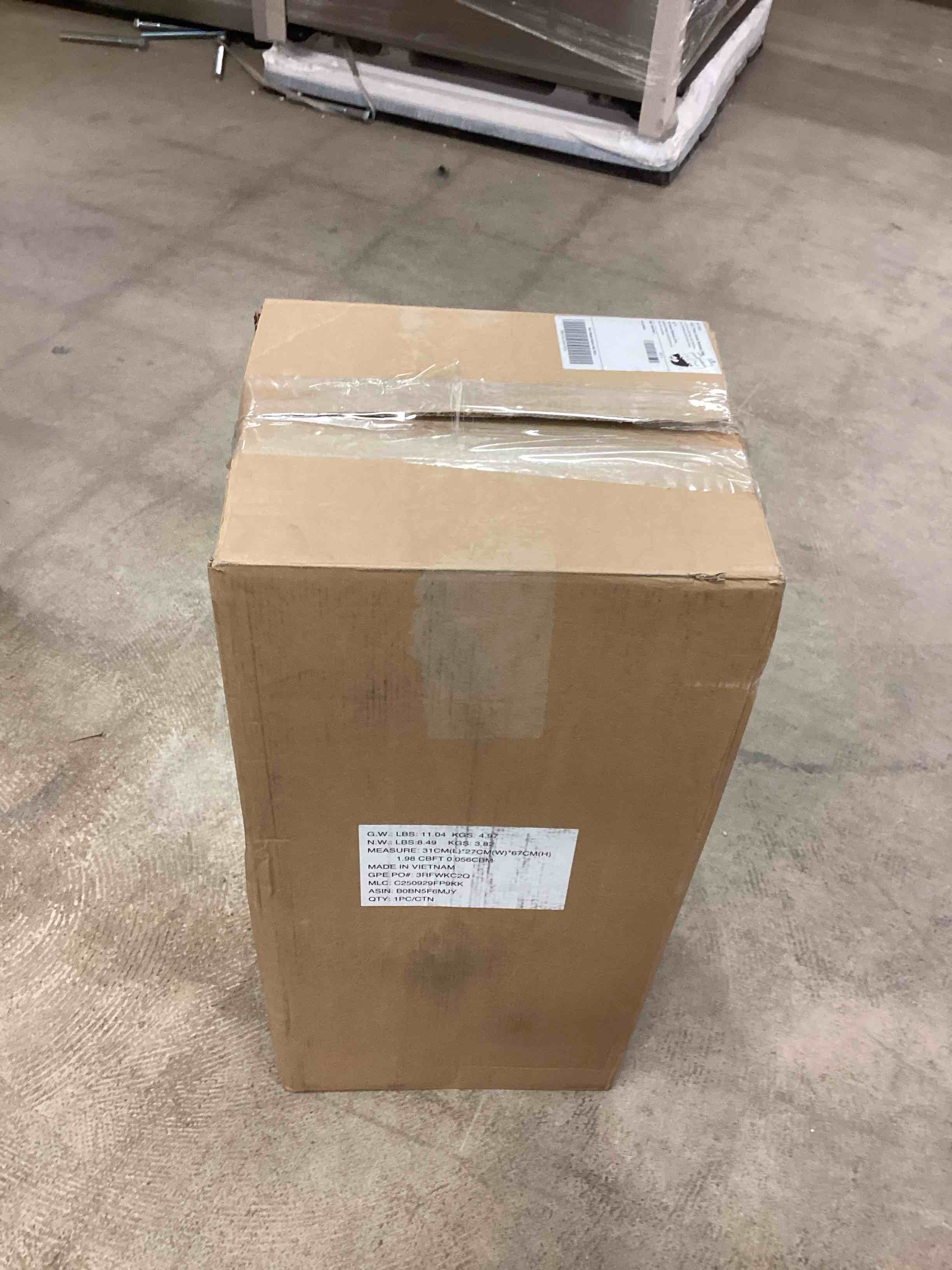 Condition photo showing New/Like New for Amazon Basics Upright Bagless Vacuum Cleaner for Carpet and Hard Floors, With Crevice and Upholstery Tools, Detachable Handle, Lightweight (8.4 lbs), 1.7L Dust Cup, 720W, 25ft Cord, Black/White