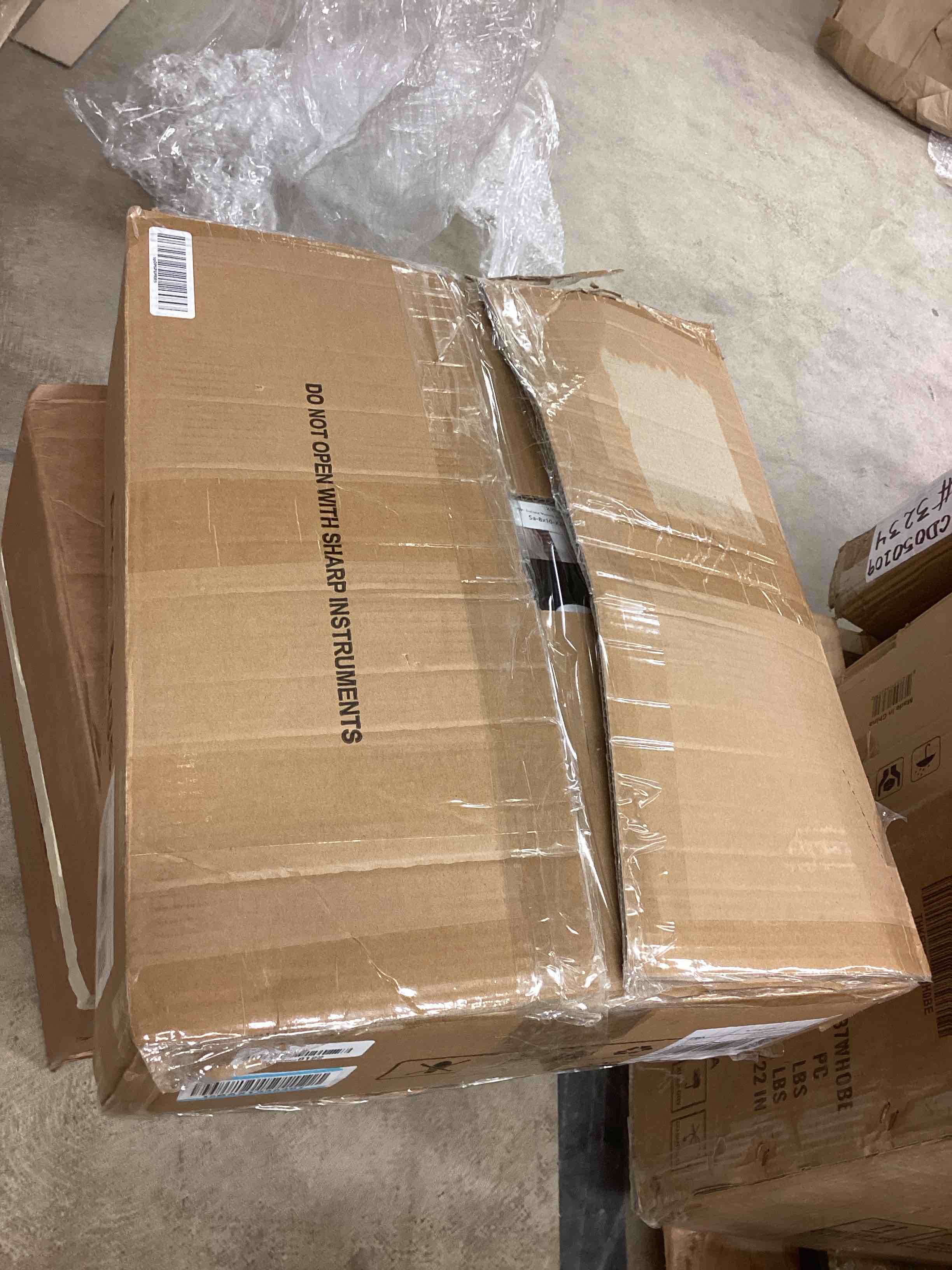 Condition photo showing New/Like New for Washable Area Rug 8x10, Large Soft Rugs for Living Room Vintage Area Rugs for Bedroom Dining Room Non-Slip Stain Resistant Brown Under Table Rug Brown 8' x 10' (Rectangular)