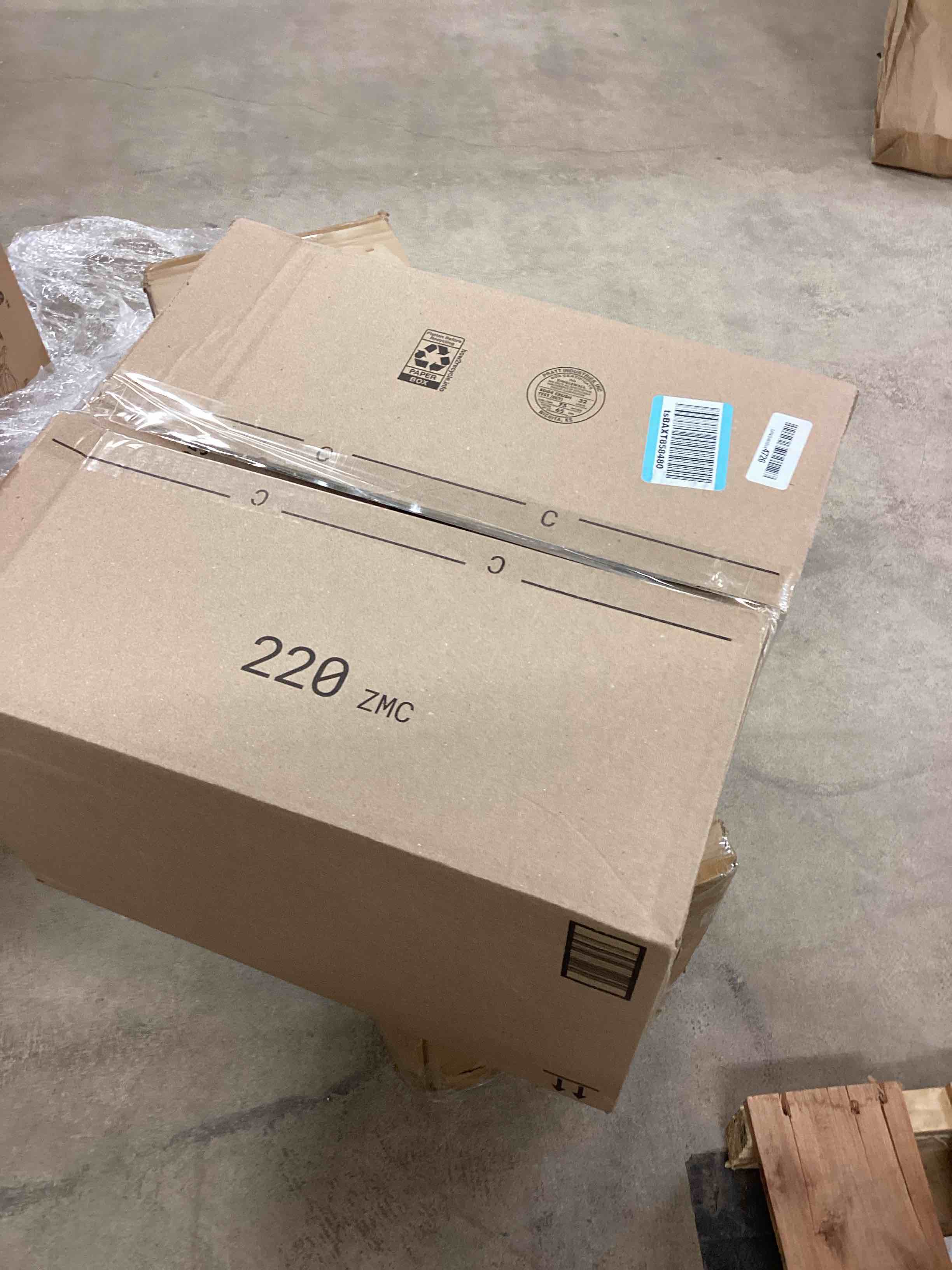 Condition photo showing Good Condition for Cricut EasyPress 3 Heat Press Machine (12 "x 10") with Heat Press Mat (15.5" x 12.5") Heat Press + Mat