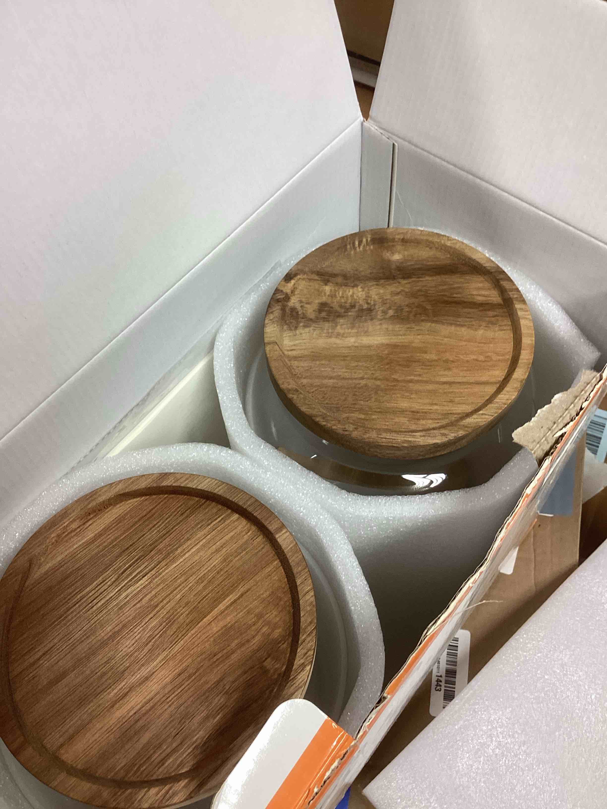 Condition photo showing New/Like New for 2 PCS Large Glass Jar with Airtight Lid, Glass Food Storage Jars for Tea,Spice,Cereal, Egg,Flour,Coffee and More(1 gallon/4000 ml) 4000ml (missing one spoon)