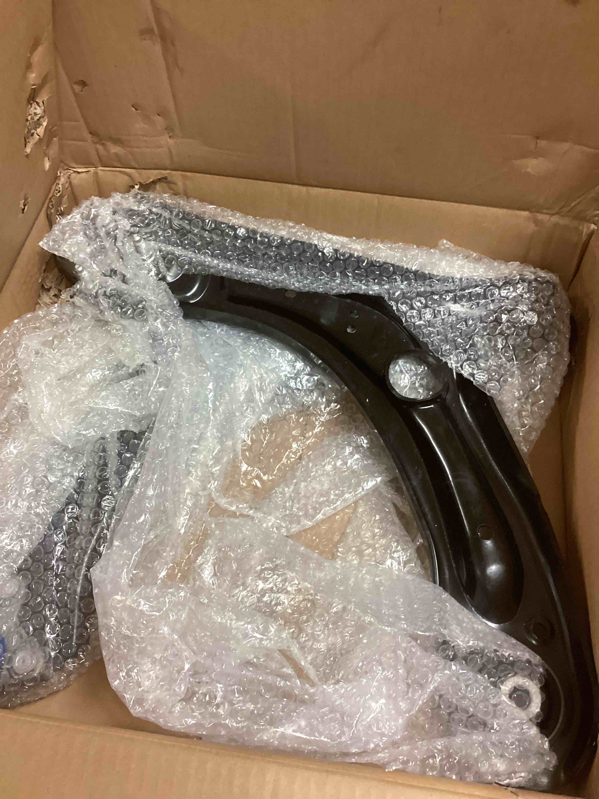 Condition photo showing Good Condition for Front Control Arm Suspension Kit Ball Joint Sway Bar Stabilizer Link Tie Rod Compatible with 2012-2019 Volkswagen Beetle, 2012-2021 Passat 2PCS