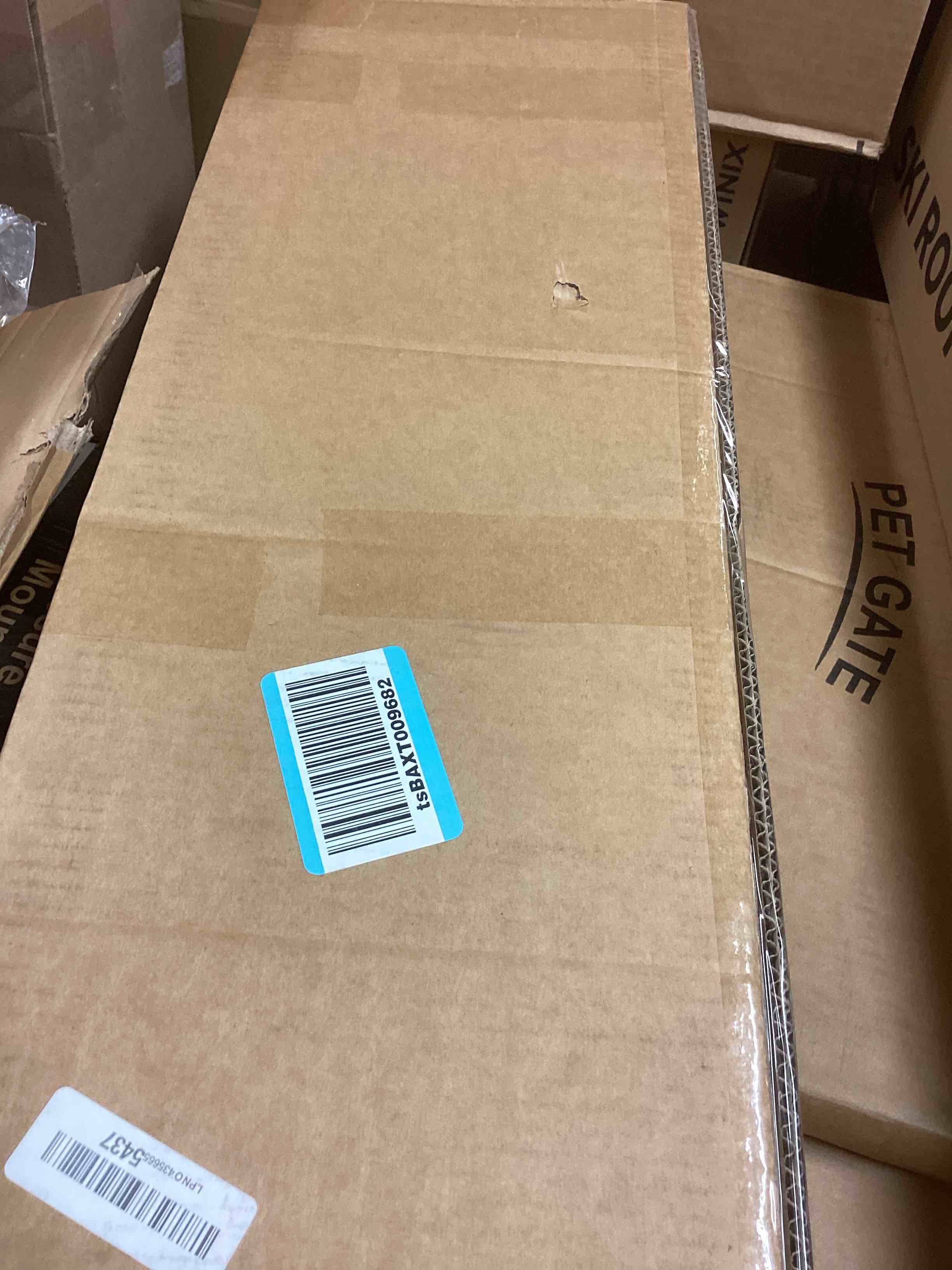 Condition photo showing New/Like New for Front Grill Grille Mesh For Infiniti G G35 G37 2007 2008 2009 Sedan 4 Door Gloss Black