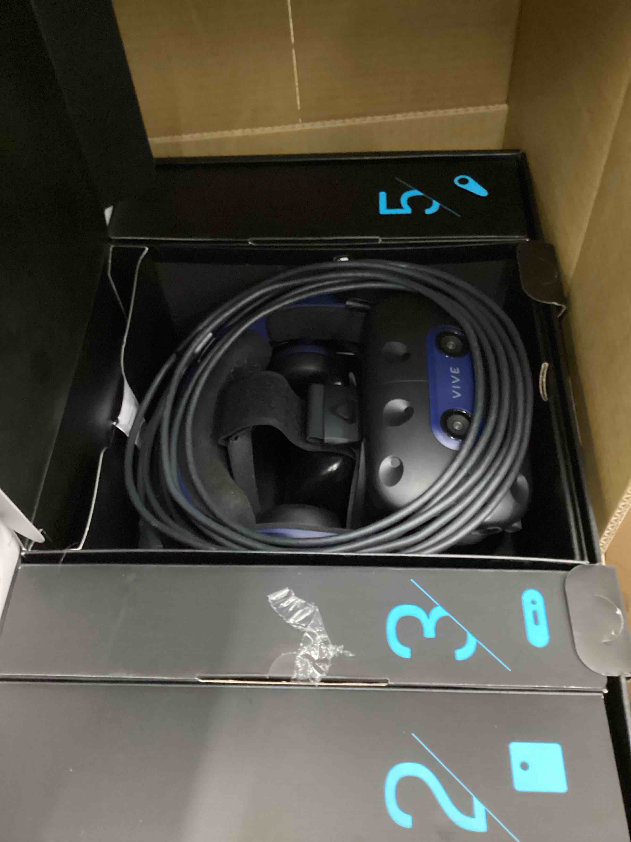 Condition photo showing Good Condition for HTC VIVE Pro 2 Virtual Reality System Full System