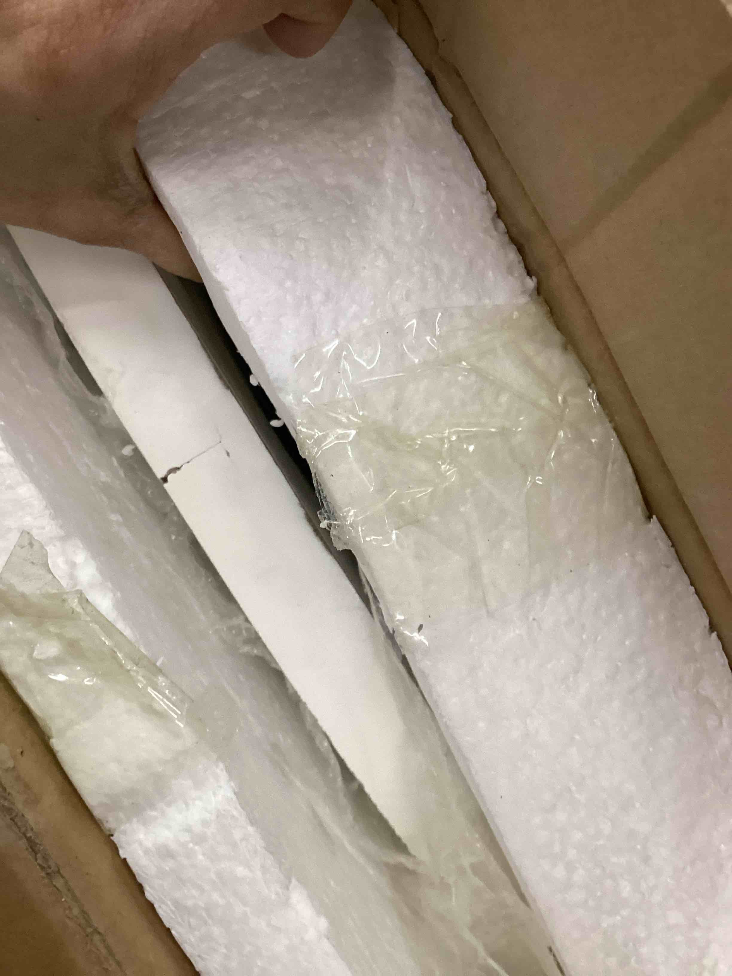 Condition photo showing Good Condition for Farmhouse Large Arched Window Pane Mirror Wall Decor 36 x 24 inch, Hanging Rustic White Mirror Window, Decorative Cathedral Wall Mounted Wood Mirror for Living Room Bedroom White (Arch) (a little damaged framed) 