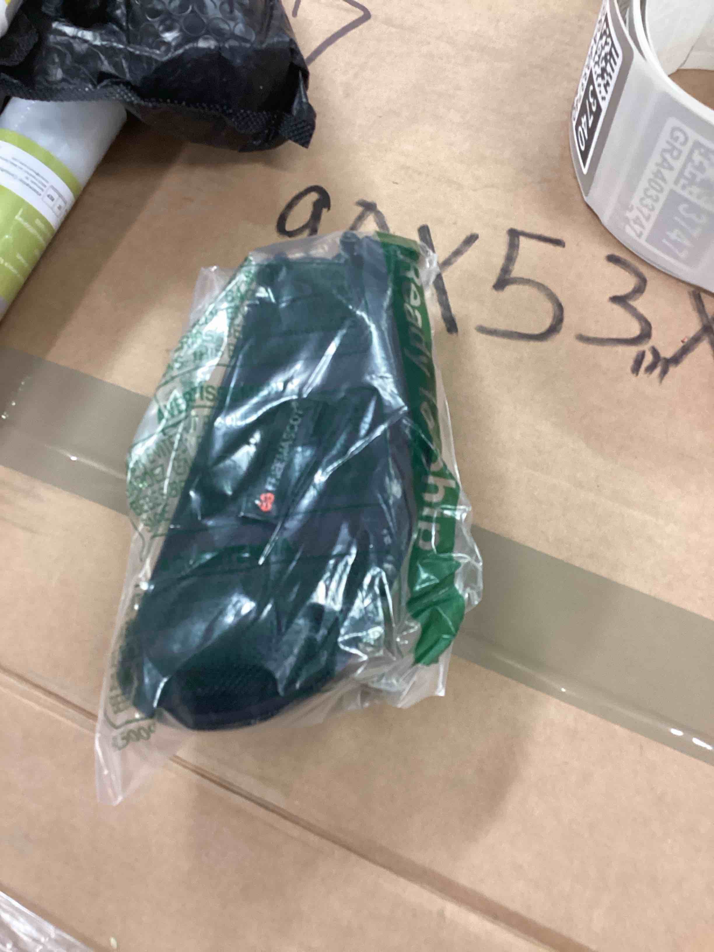 Condition photo showing Brand New for FreeMascot IPL 200nm-2000nm Laser Safety Glasses for Laser Hair Removal Treatment and Laser Cosmetology Operator Eye Protection with Case (Green)