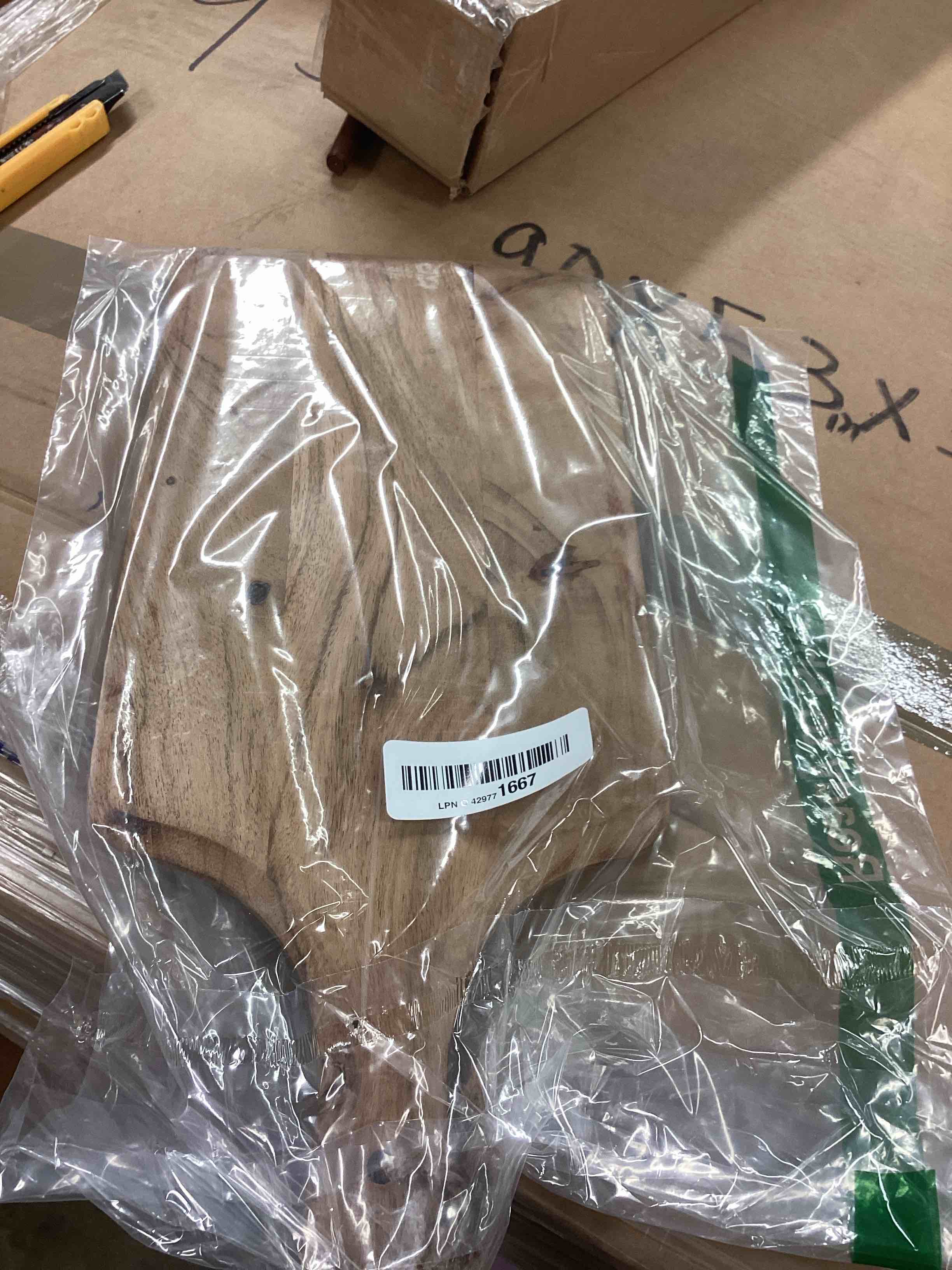 Condition photo showing Good Condition for Samhita Acacia Wood Cutting Board, for Meat, Cheese, Bread, Vegetables & Fruits, with Grip Handle (15" x 7")
