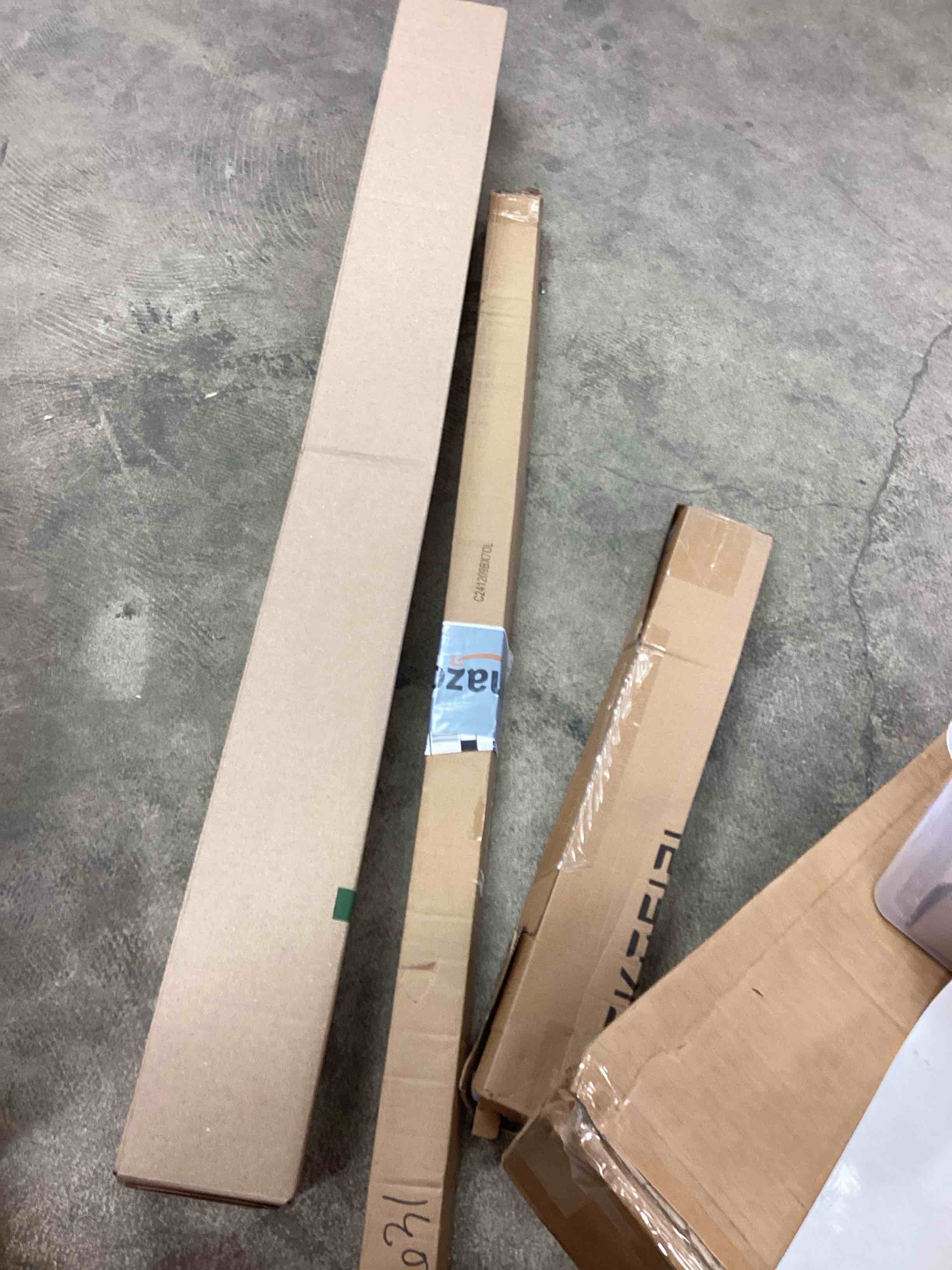 Condition photo showing Good Condition for Assorted of curtain Rods and bathroom towel bar