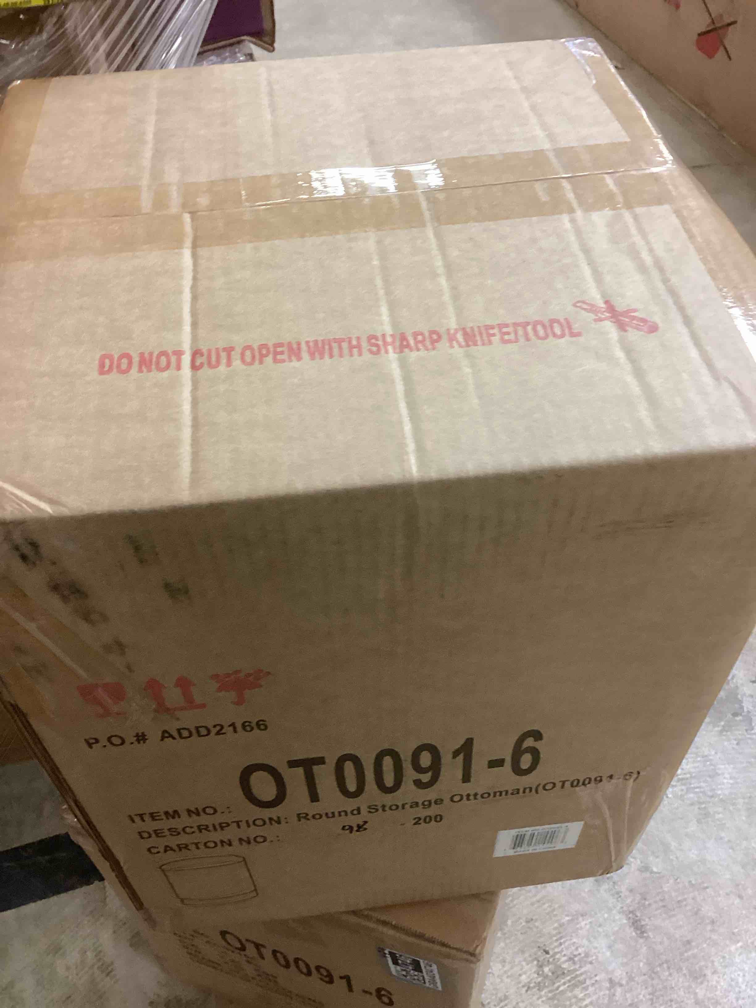 Condition photo showing New/Like New for Homebeez Round Velvet Storage Ottoman Footrest Stool Black