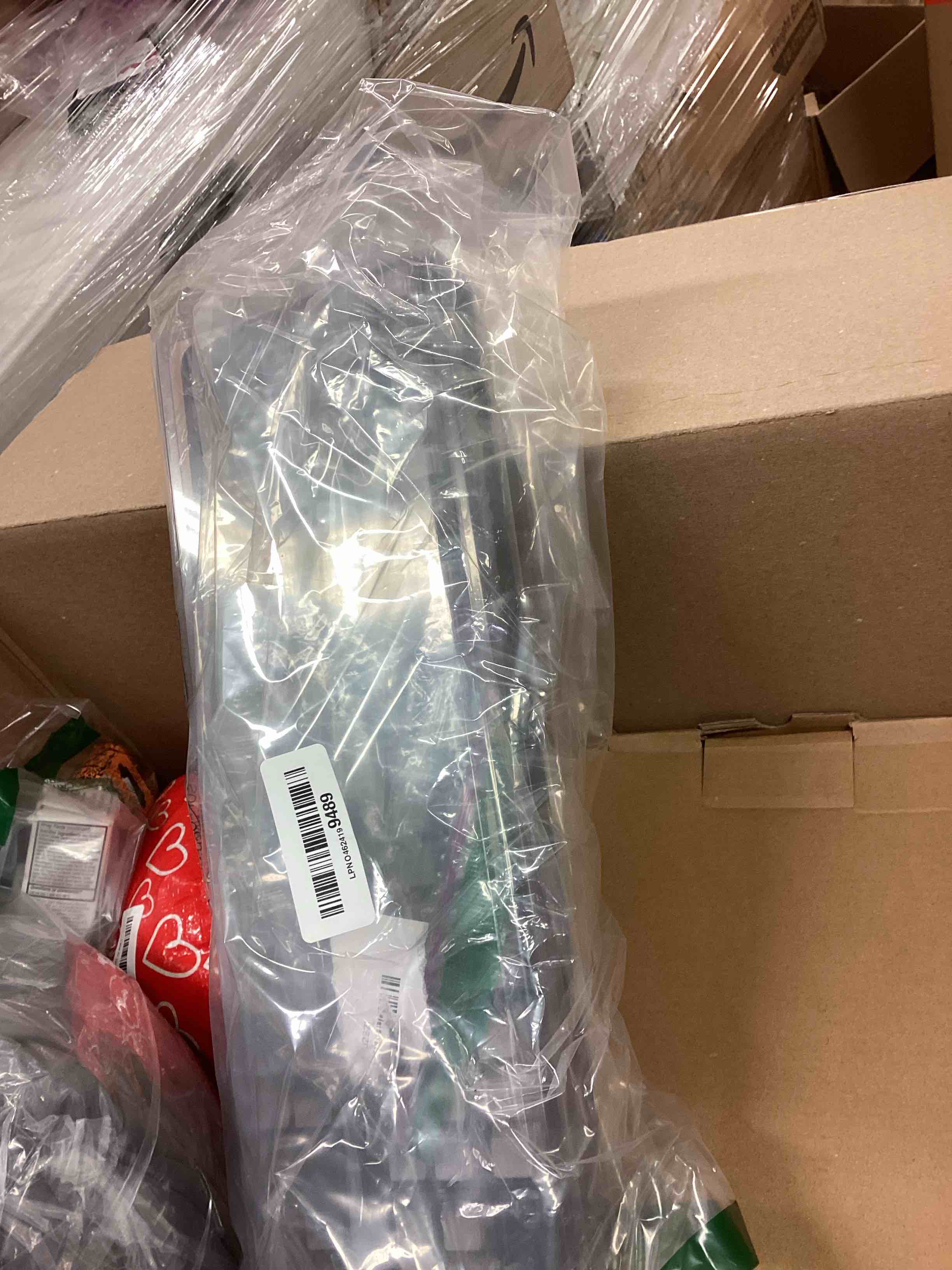 Condition photo showing Good Condition for AULA F108 PRO - Wireless Mechanical Keyboard with Screen & Knob,Full Size Keyboard with 8000mAh Battery,Pre-lubed Switches,Side Printed PBT Keycaps,RGB Backlit Hot Swappable Custom Gaming Keyboards Gradient Black