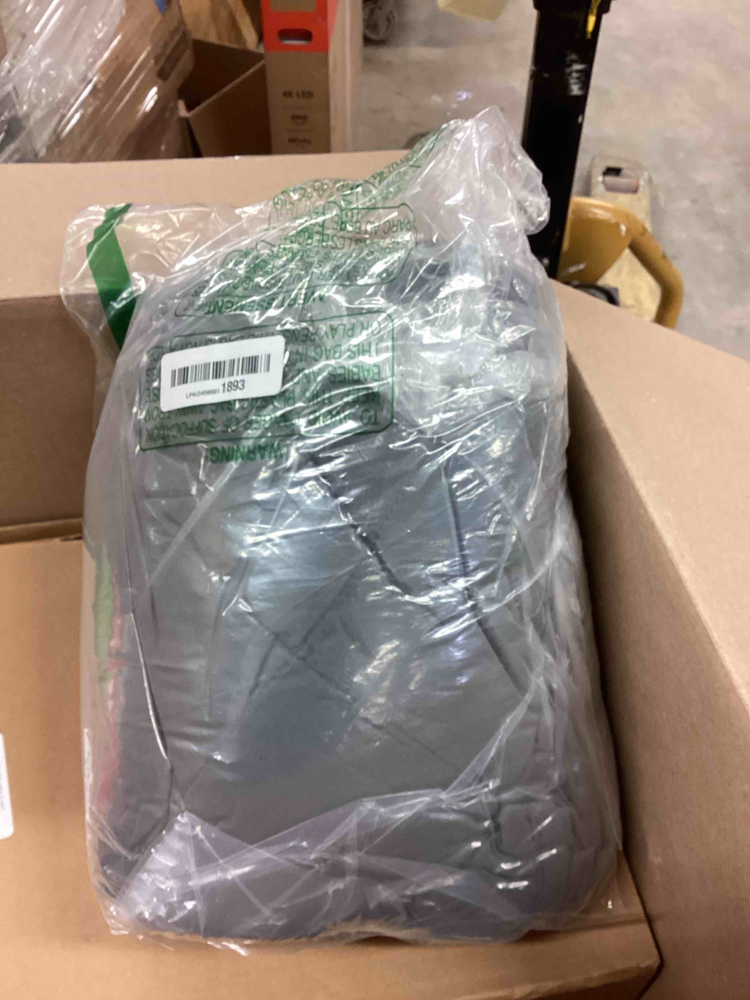 Condition photo showing New/Like New for Weighted Blanket 15lbs 60"x80", Weighted Blankets for Adults, Cooling Weighted Blanket for Sleeping, Machine Washable Soft & Breathable All-Season Comfort & Premium Glass Beads(60" x 80" 15 lbs) 60"x80"15lbs