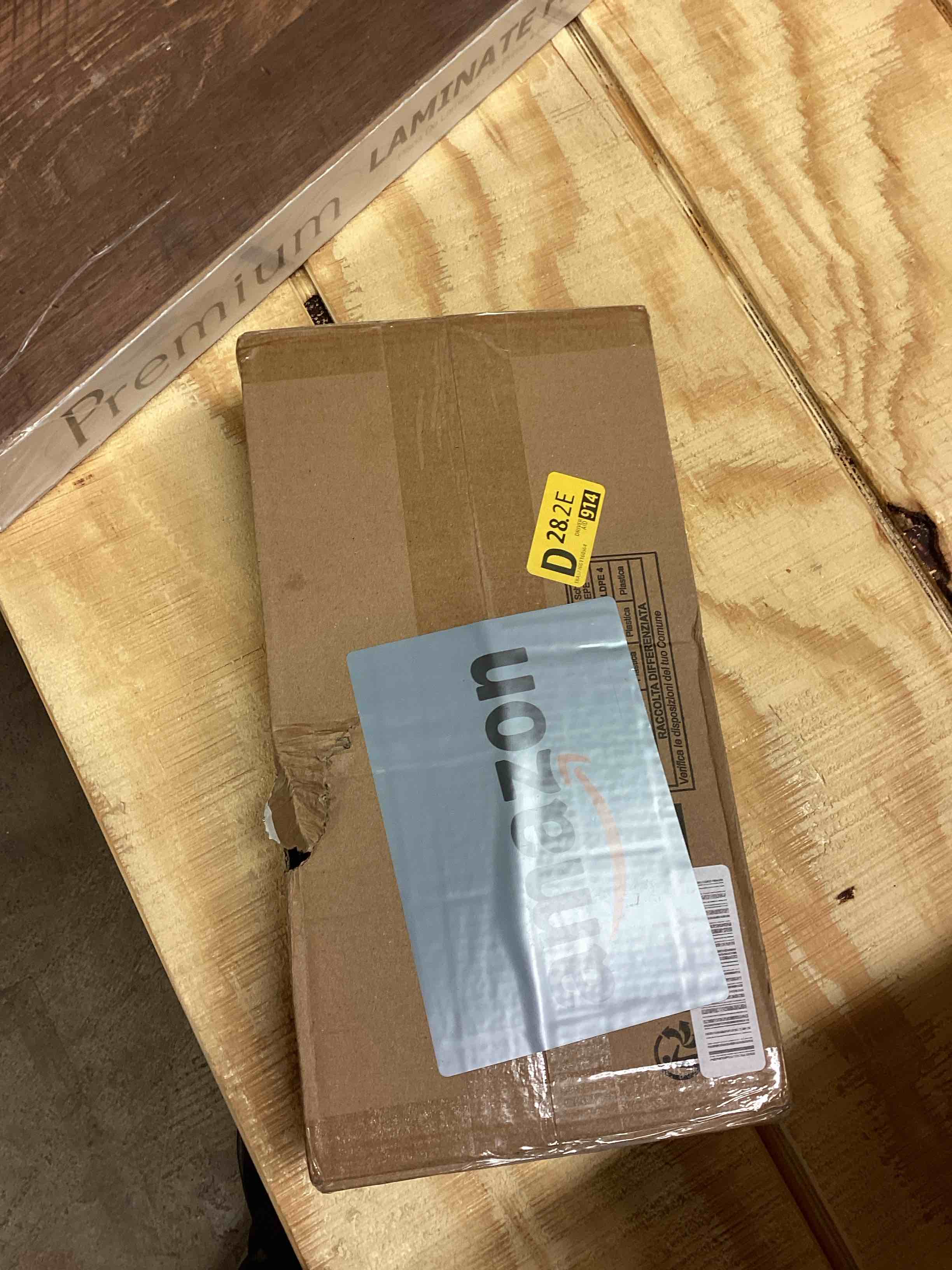 Condition photo showing New/Like New for SONGMICS Shoe Rack, 3-Tier Shoe Organizer, Metal Storage Shelf, Upright or Upside Down, for 16-20 Pairs, Stackable, for Entryway, 11.8 x 36.2 x 21.7 Inches, Gray ULSA303G01 Grey 3 Tiers (36.2"W)