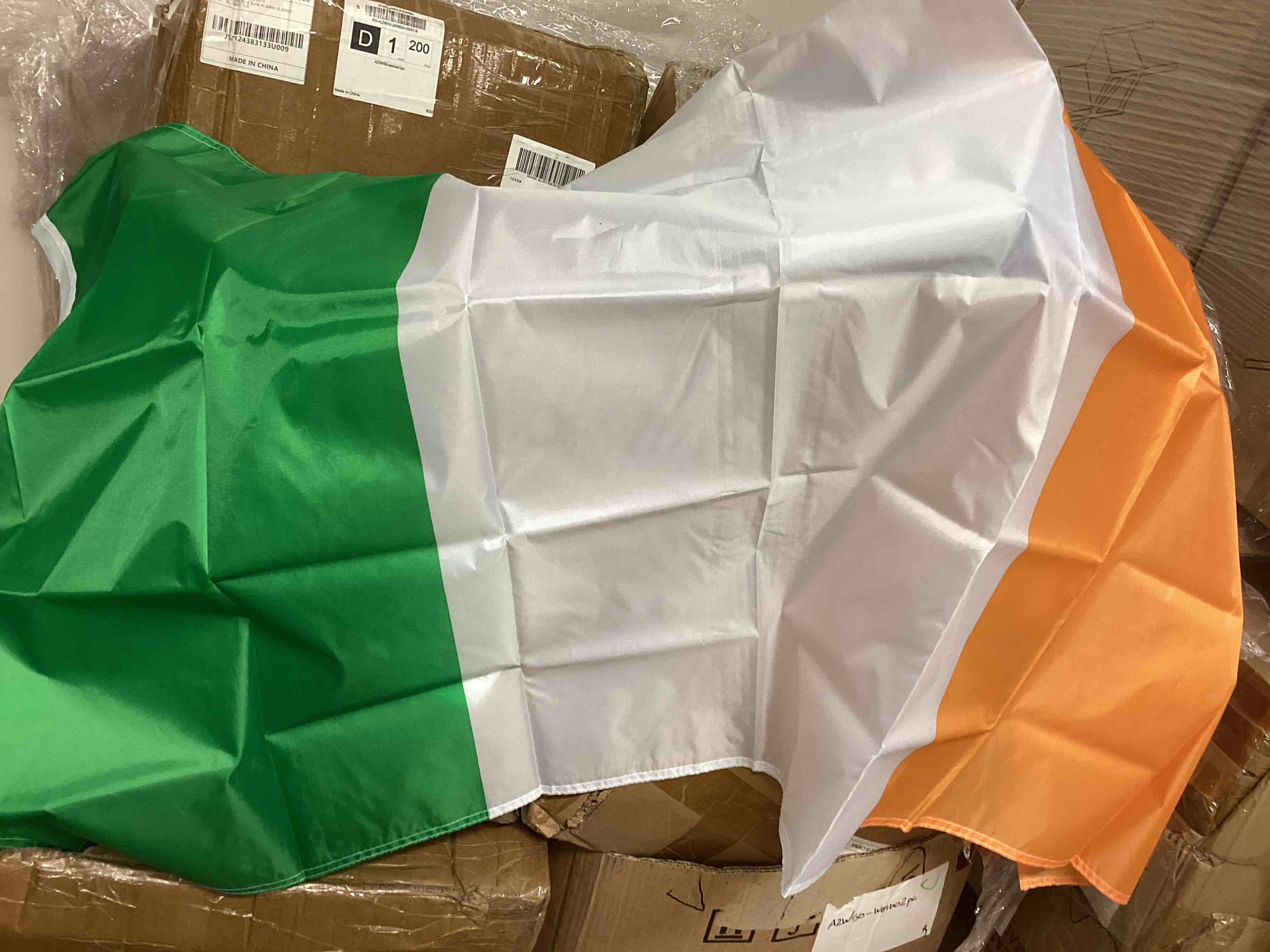 Condition photo showing New/Like New for (Case of 14 pcs) Irish Flag 3X5-Ireland Flag Polyester outdoor indoor Canvas Header and Double Stitched with two Brass Grommets