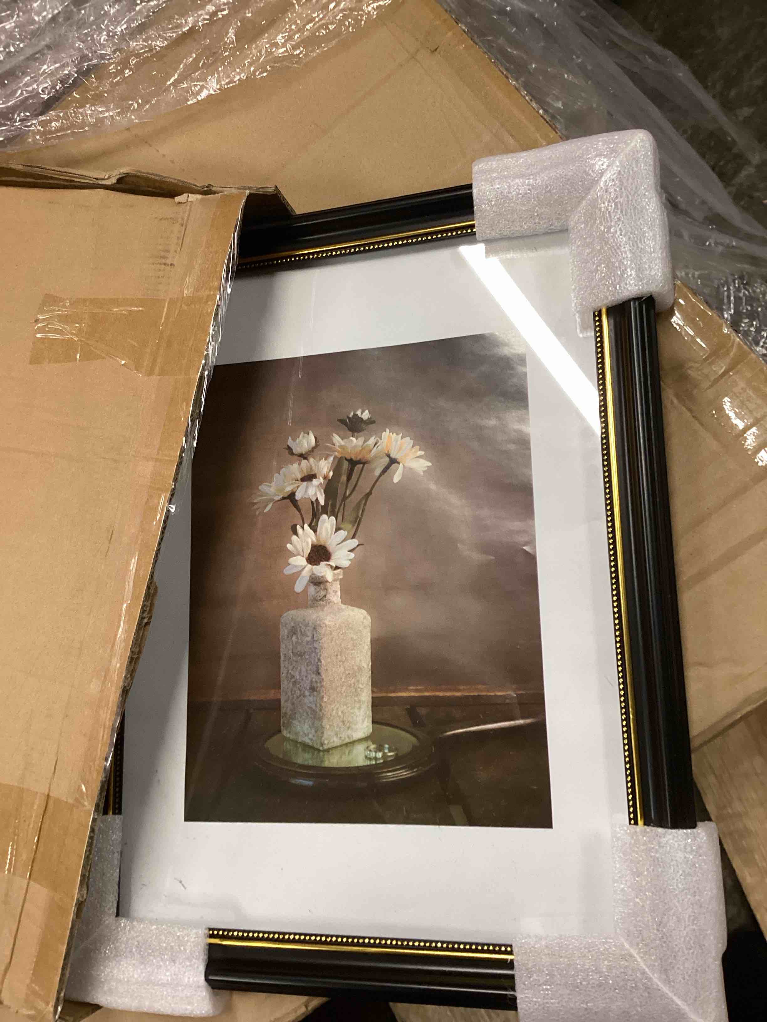 Condition photo showing Good Condition for Abtgt Ornate Vintage Style 12x16 Picture Frame, Made of Tempered Glass and Black Backboard, Wall Mounting, 12 x 16 Black Photo Frame for Home Decor. Black 12x16