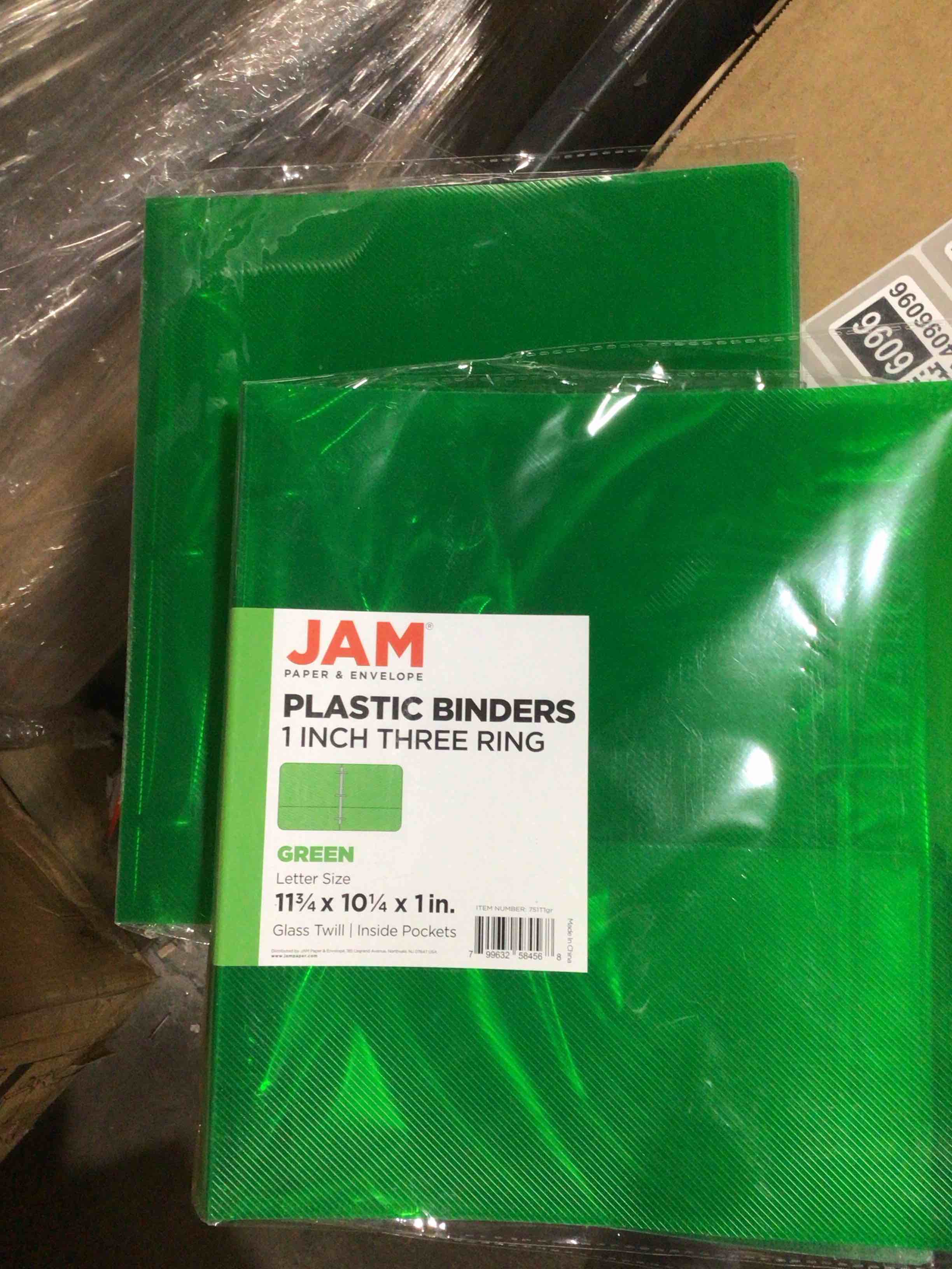 Condition photo showing New/Like New for Pack of 2 JAM Paper & Envelope, Plastic 3 Ring Binder- 1", Green