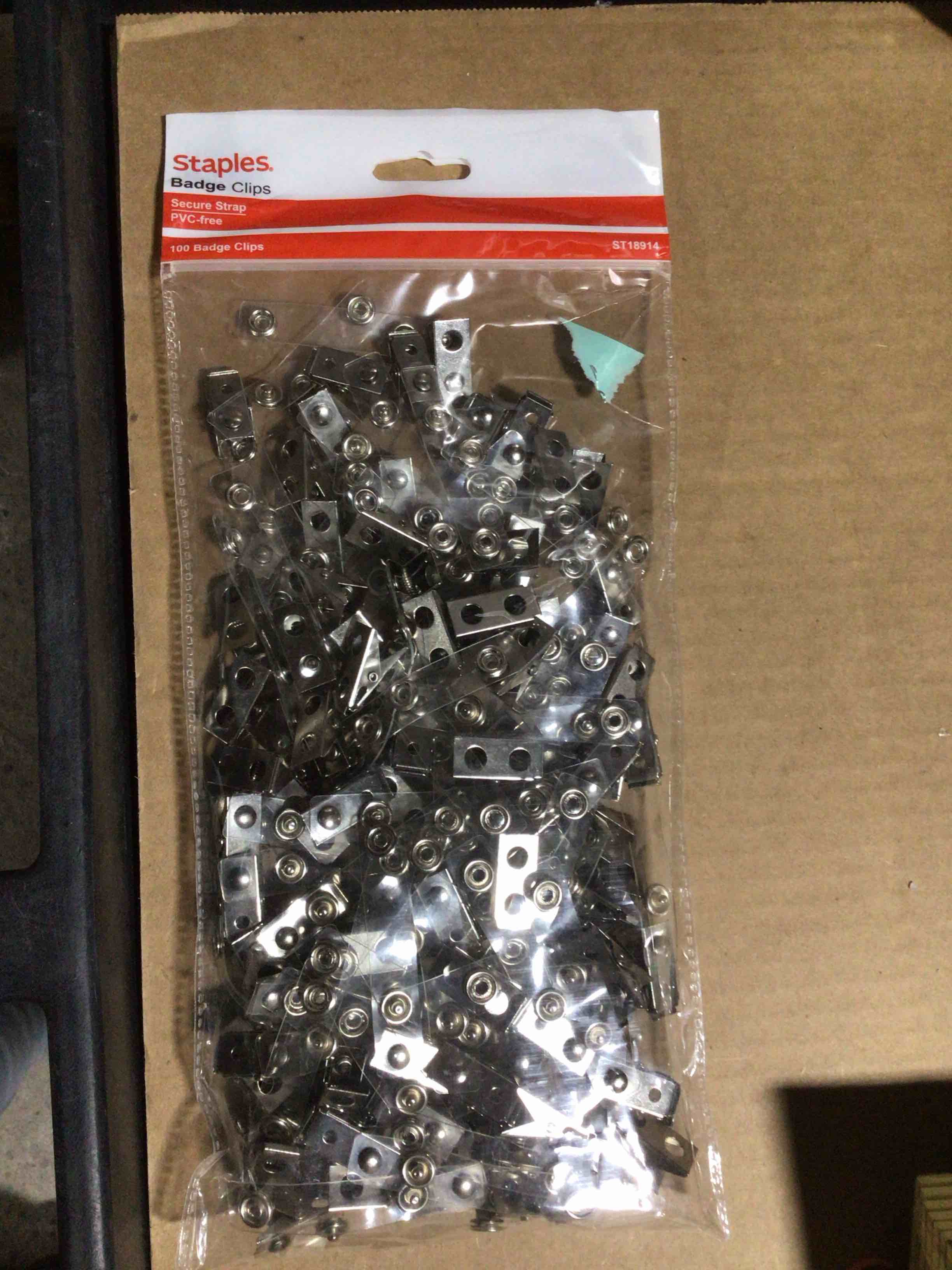 Condition photo showing item condition for Staples Badge Straps, Vinyl/Metal, Clear, 100/Pack (18914/1122897)