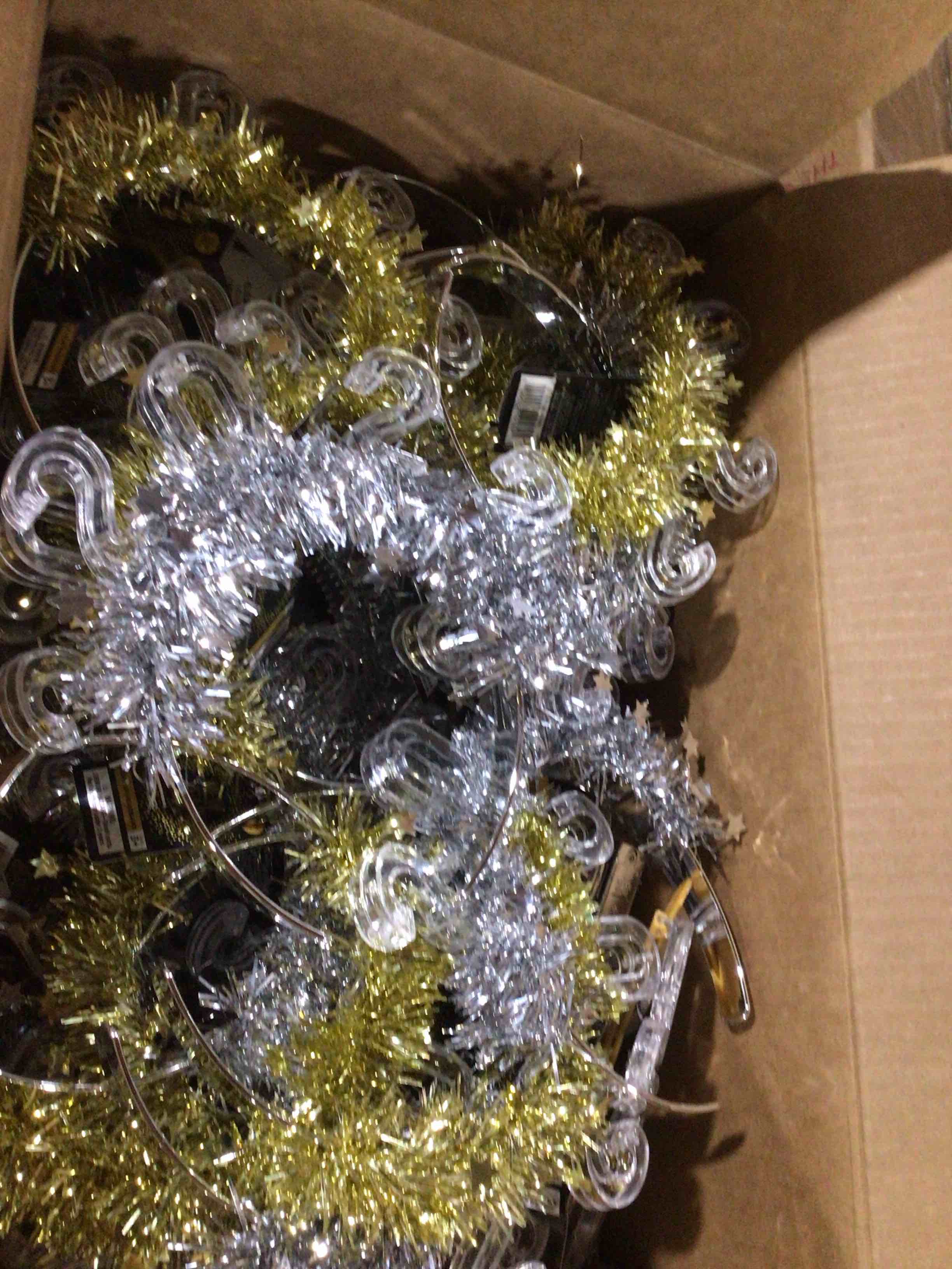 Condition photo showing Good Condition for box lot of miscellaneous items 