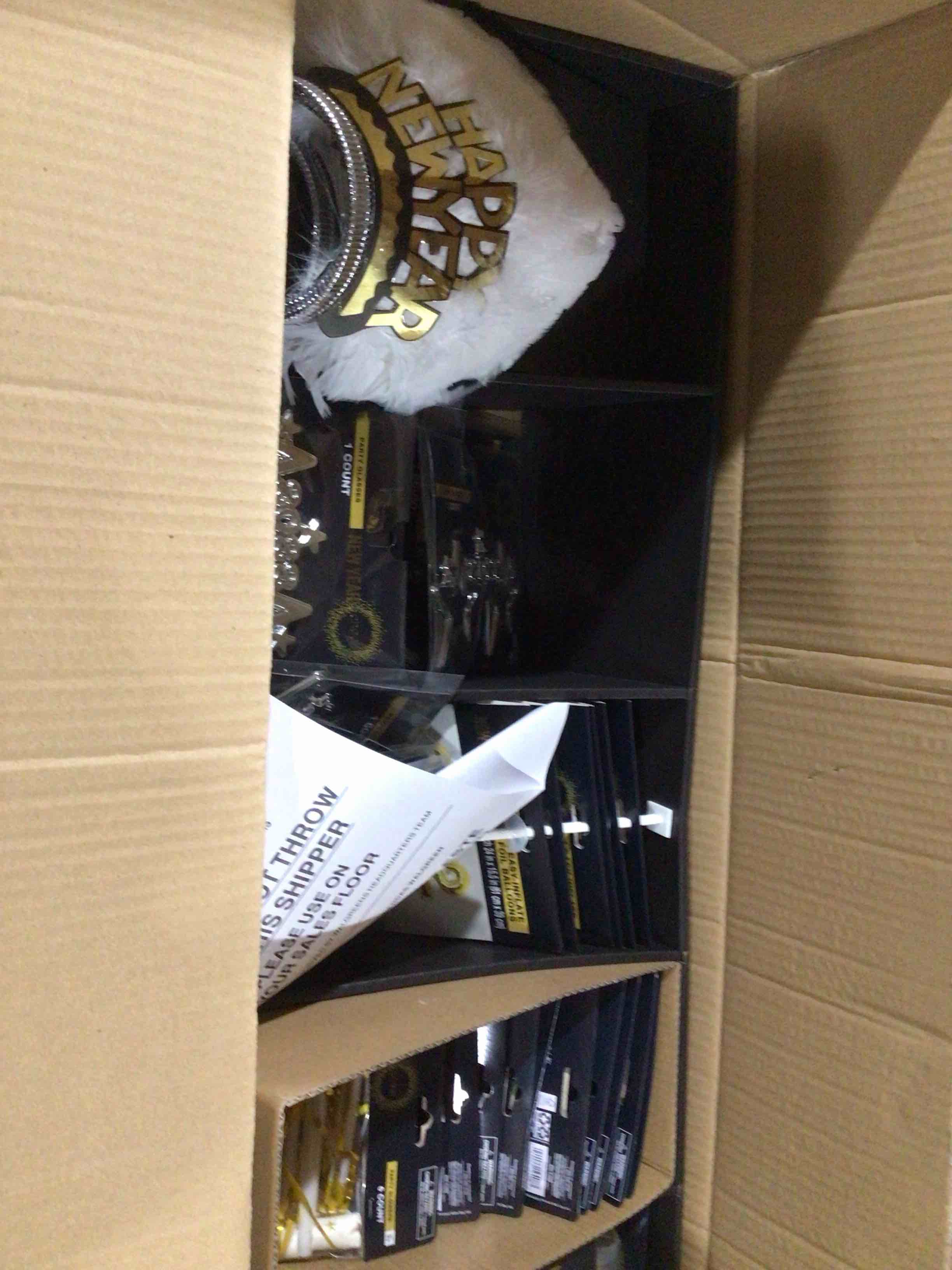 Condition photo showing Good Condition for box lot of miscellaneous items 