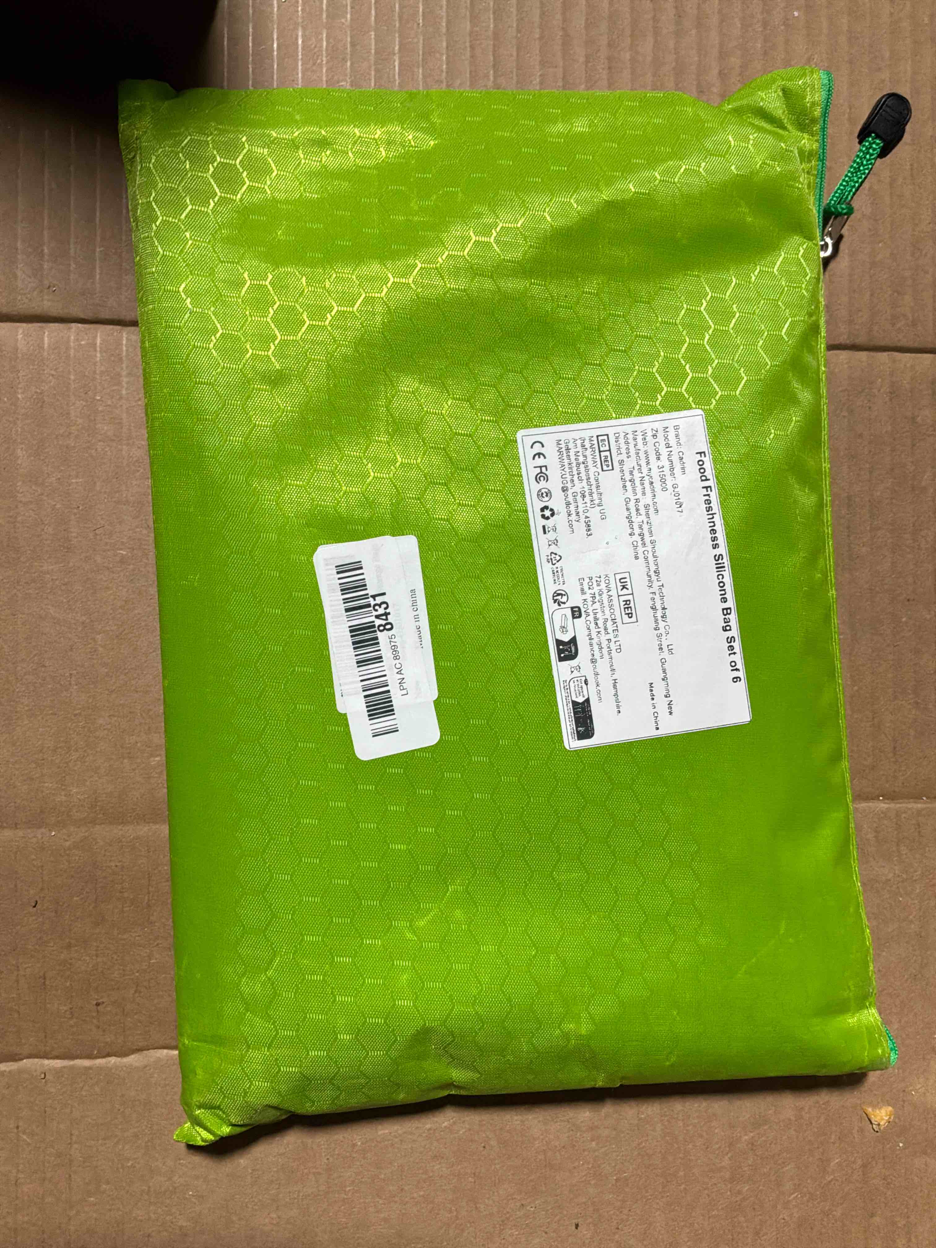 Condition photo showing New/Like New for ?Upgrade?Cadrim Reusable Extra Thick Silicone Food Storage Bags - 6 Packs Zipper Freezer Bags For Marinate Meats Sandwich, Snack, Cereal,Fruit Meal Prep, Leakproof, Dishwasher-Safe Lunch Storage Bags