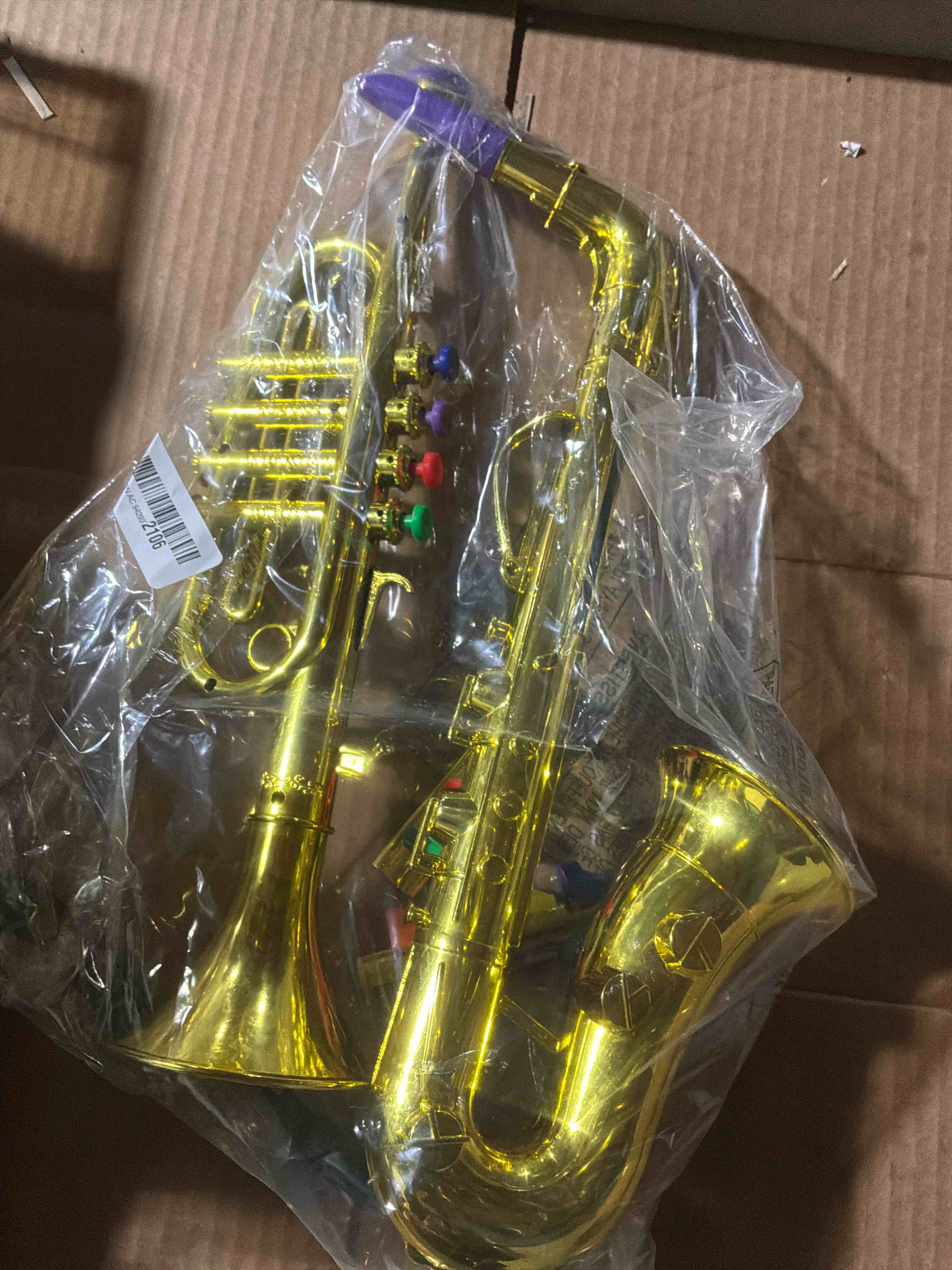 Condition photo showing New/Like New for Lewtemi Set of 2 Musical Instruments Include Toy Trumpet and Saxophone Set Plastic Trumpet Educational Christmas Toy Home School Music Gift, Color Keys(Gold)