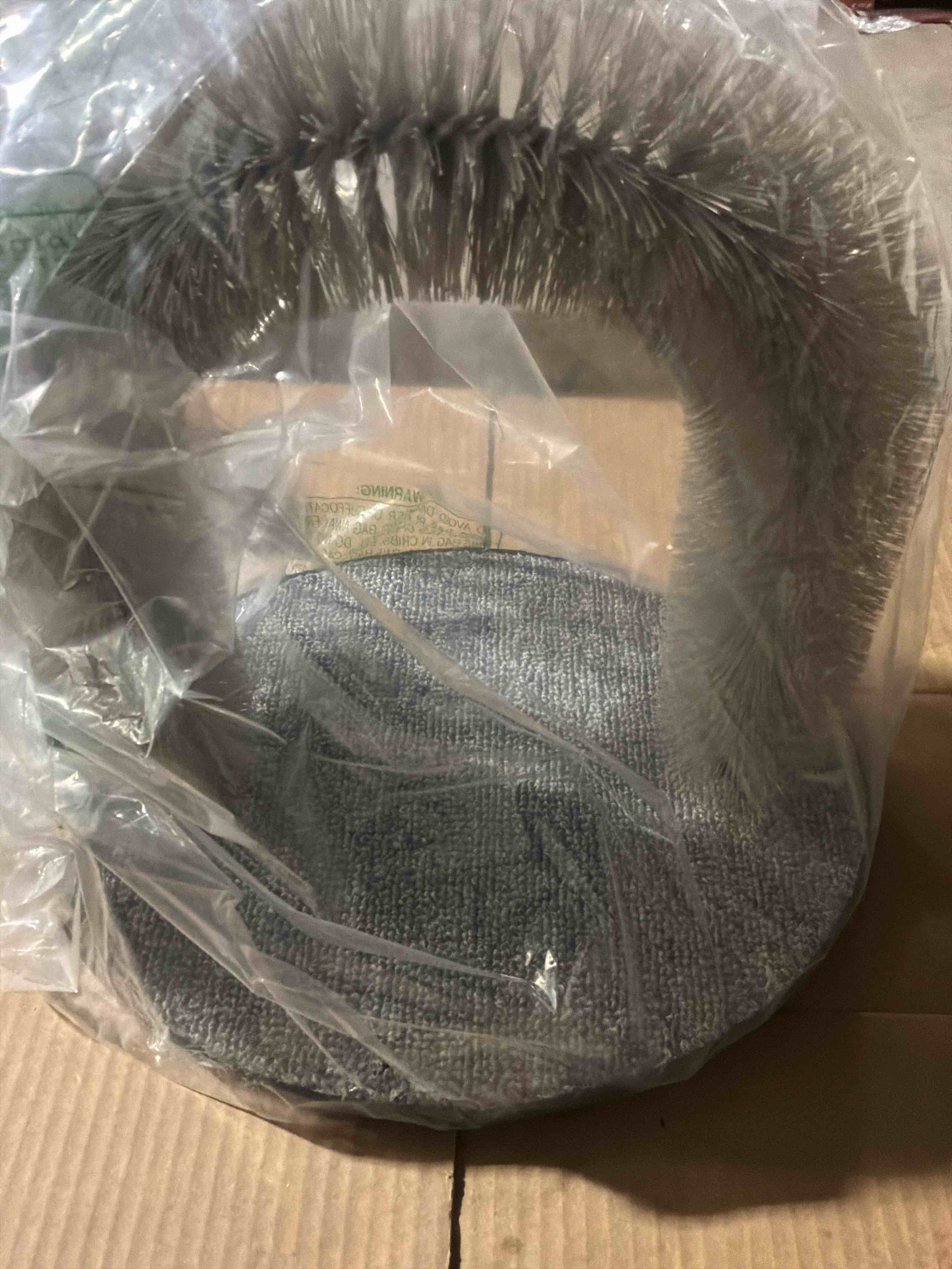 Condition photo showing New/Like New for Trixie Cat Massager and Self Grooming Arch, Bristle Ring Brush, Carpet Base Scratcher, Cat Self Groomer, Gray, Small