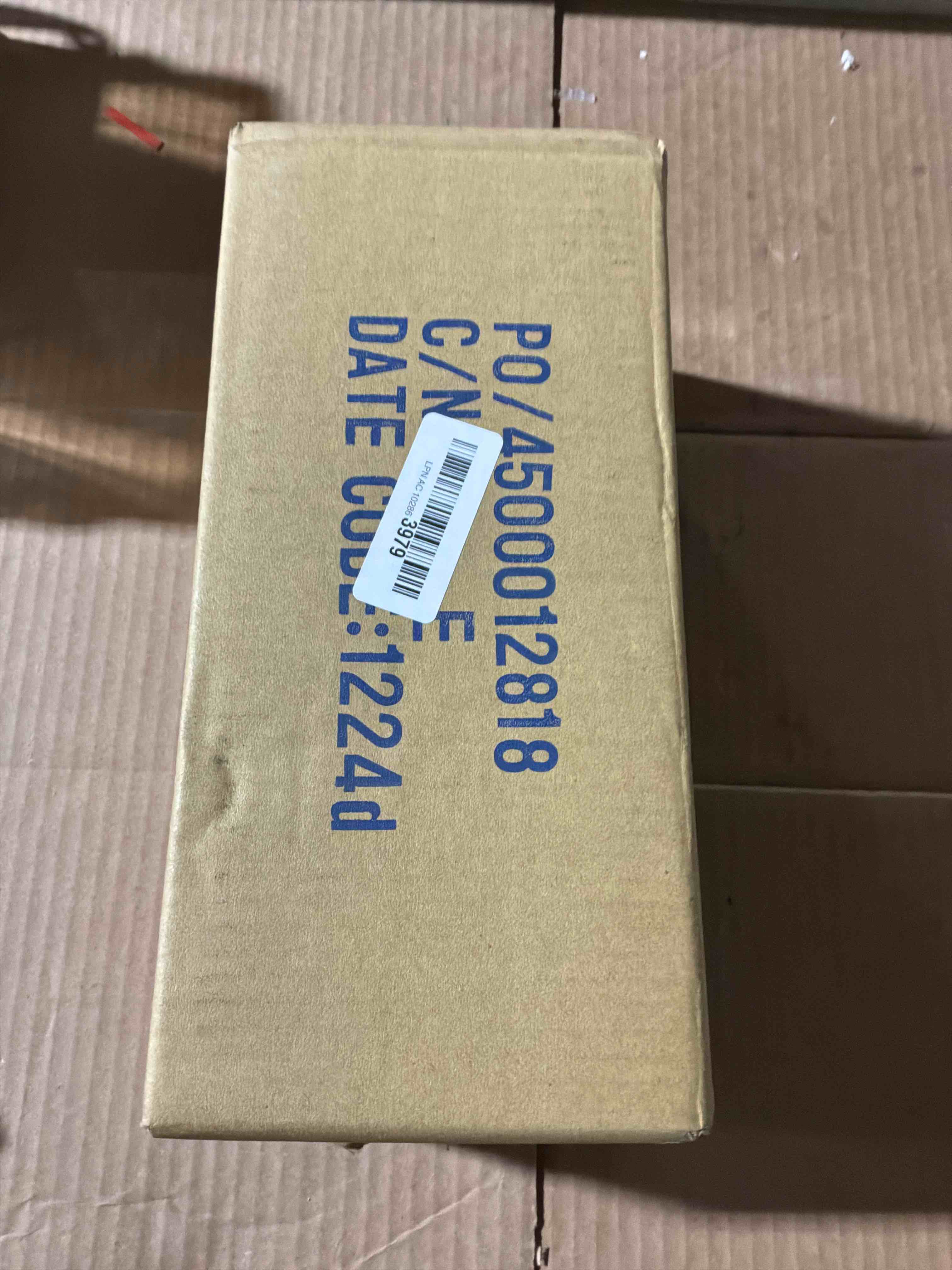 Condition photo showing New/Like New for King C. Gillette Beard Trimmer PRO with 40 beard length settings in precise 0.5mm steps, cordless design & 1 trimmer, 1 brush, 2 combs, 1 charger and 1 T-blade