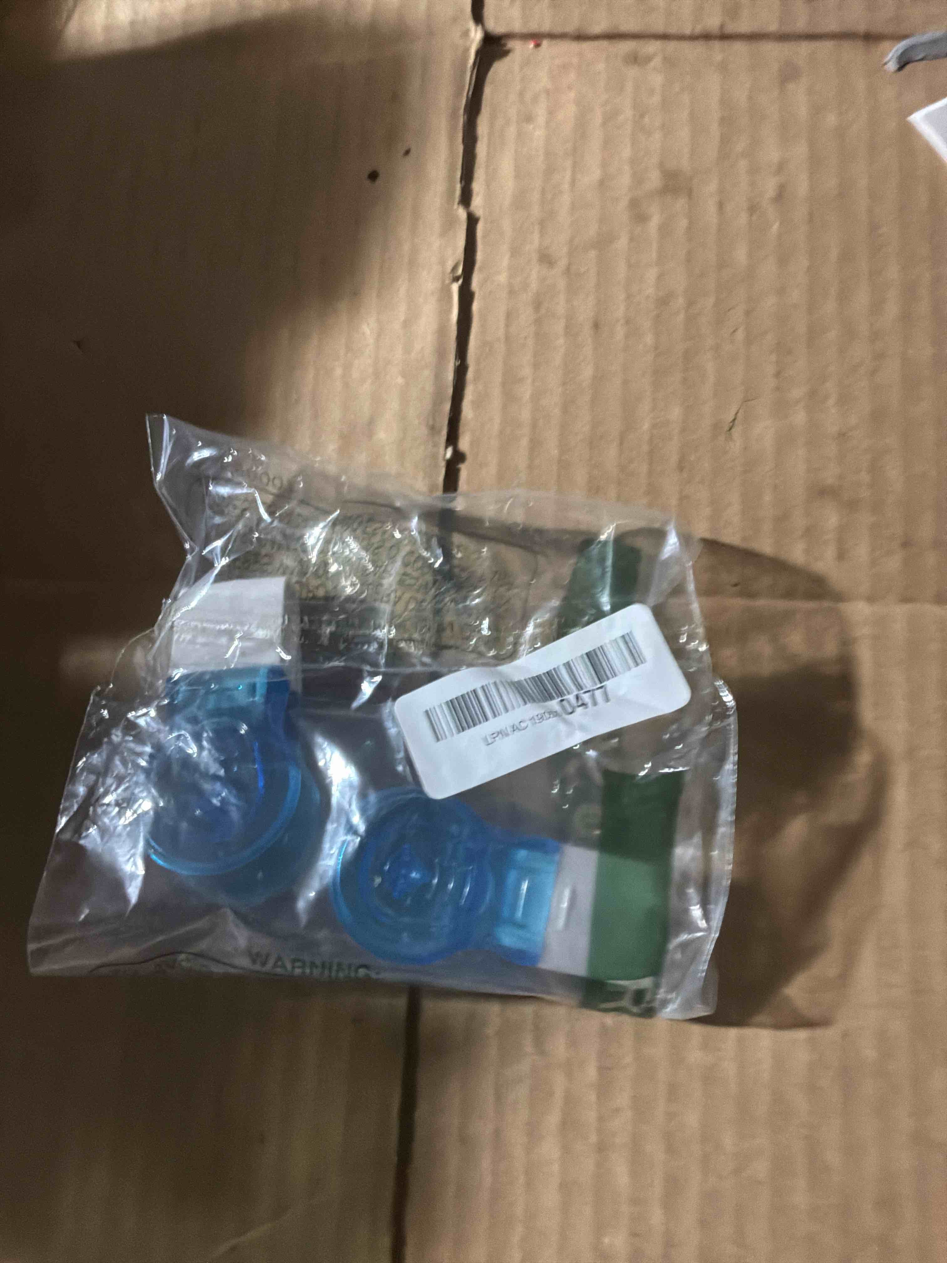 Condition photo showing New/Like New for Portable Pill Taker Remover, 2pcs Blister Pack Opener Popper Assistance No Contact Easy to Take Out Portable Travel Tablet Dispenser Pills Extractor Tool for Elderly, Disabled