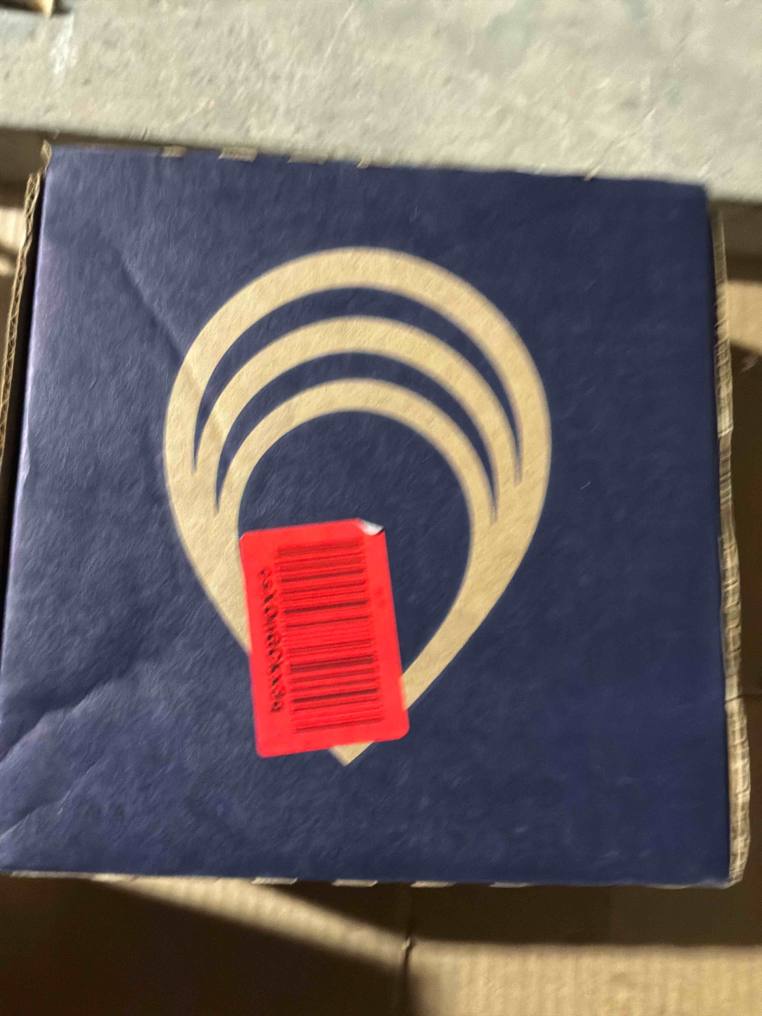 Condition photo showing New/Like New for Brita Small 6 Cup Water Filter Pitcher, 1 BritaPlus Filter, Metro, Black (Package May Vary) Plus Black