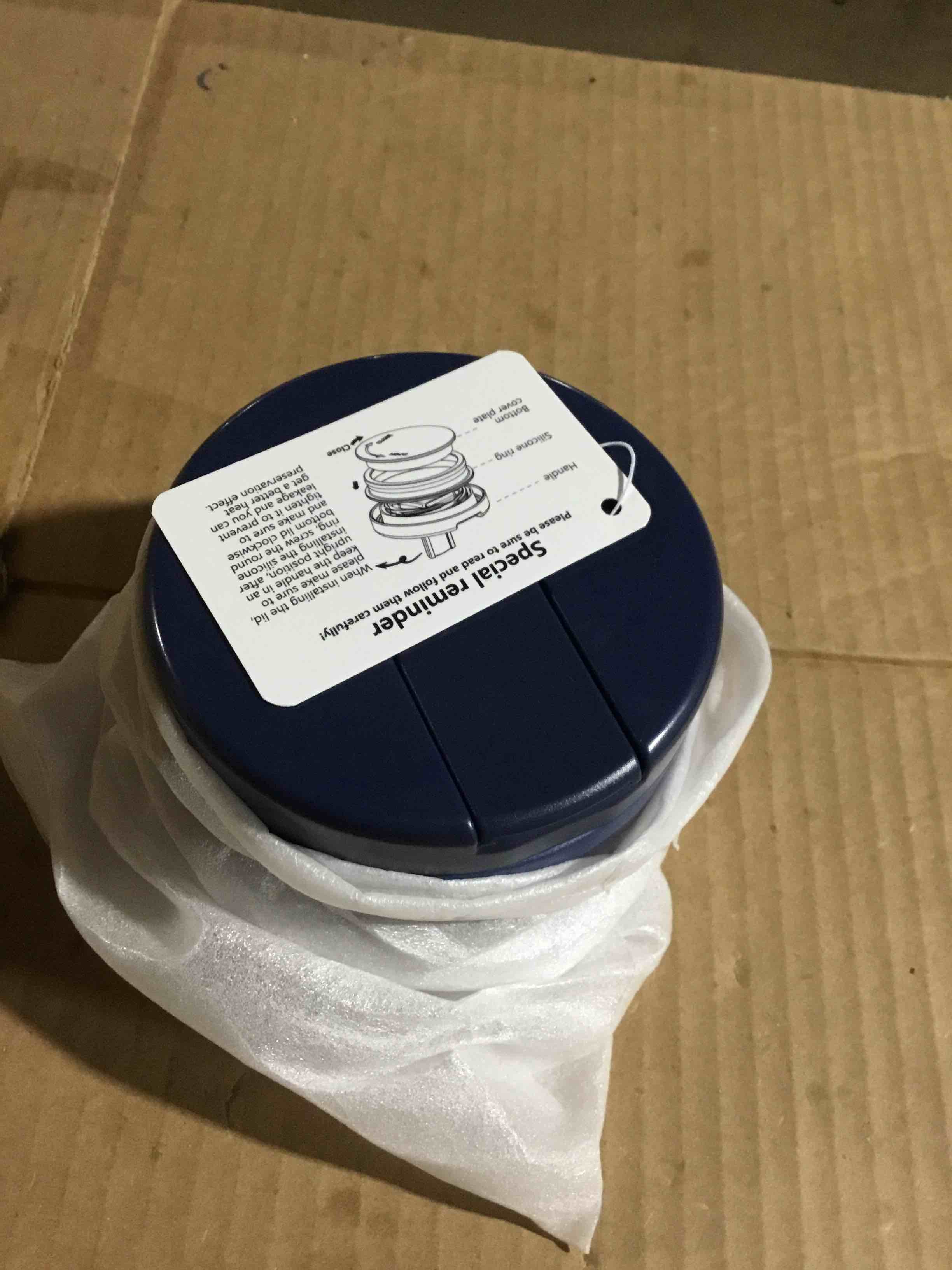 Condition photo showing Good Condition for 12oz Insulated Vacuum Food Jar with Buckle Lid Wide Mouth Soup Thermo for Hot Food Kids Leakproof Stainless Steel Lunch Container- Blue 1 Pack Blue 12OZ