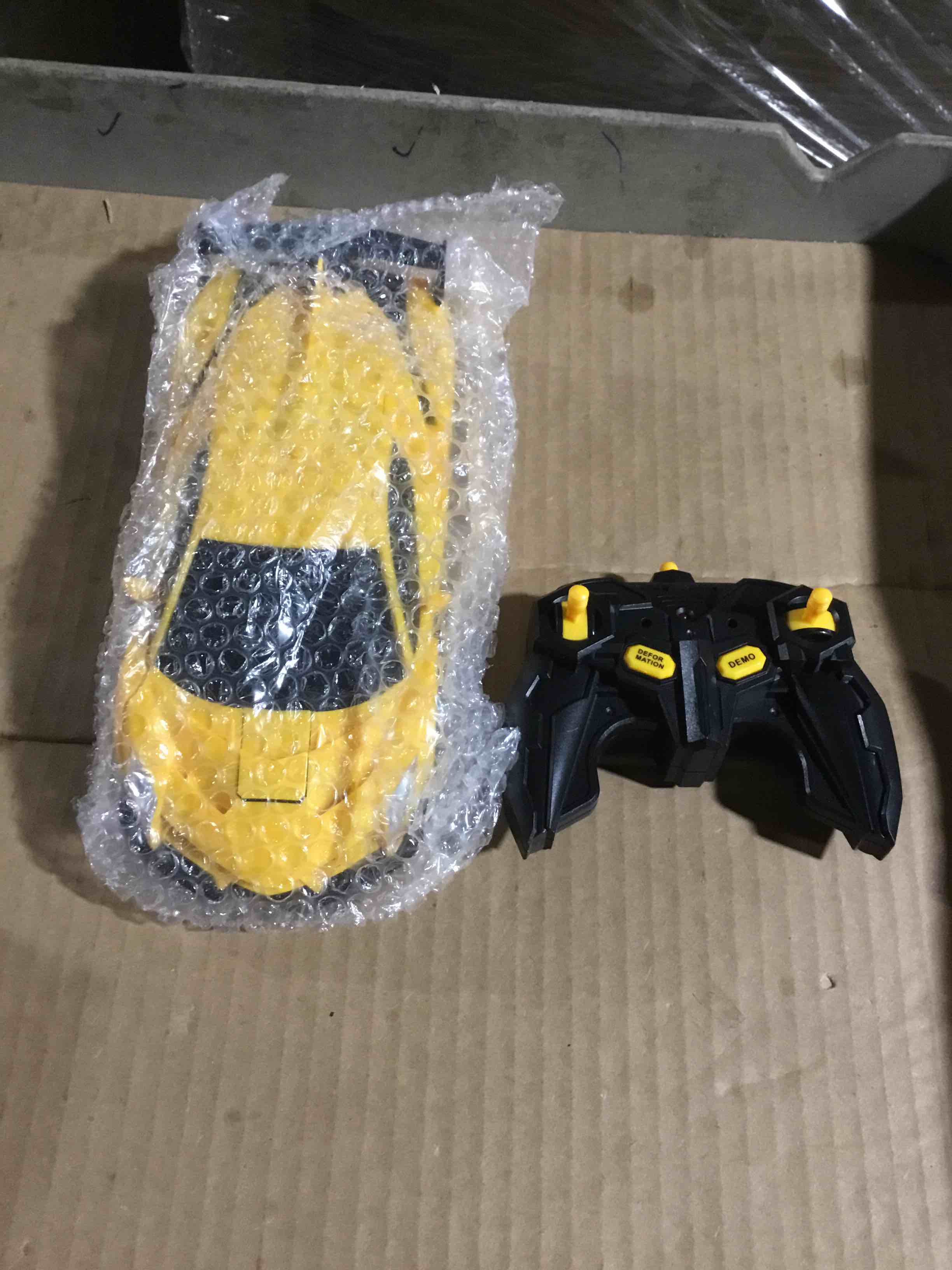 Condition photo showing New/Like New for Transform Remote Control Car Toy for Kids 4 5 6 7 8, Remote Control Car for Boys 4-7, Transform Cars for Boys 4-6, Toy Car 5 Year Old Boy, Toys for 3 4 5 6 7 8 9 10 11 12 Years Old Boy Yellow