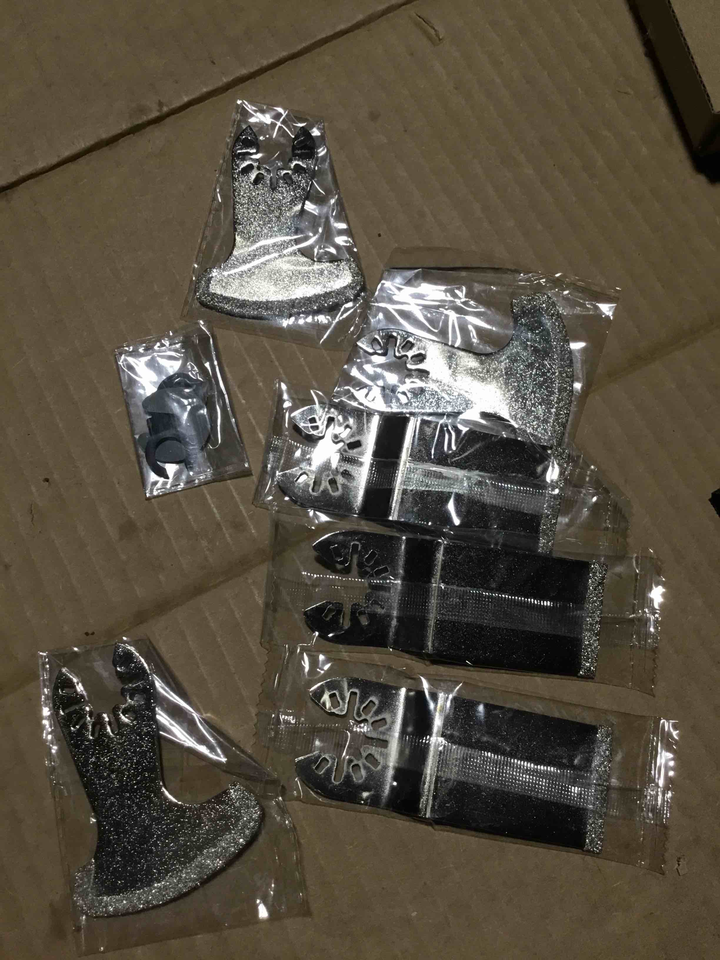 Condition photo showing Good Condition for LEILUO Diamond Oscillating Multi Tool Grout Removal Blades 6 Pcs Tile Grout Remover Blades Kit Compatible with DeWalt Makita Einhell and More 6Pcs Diamond