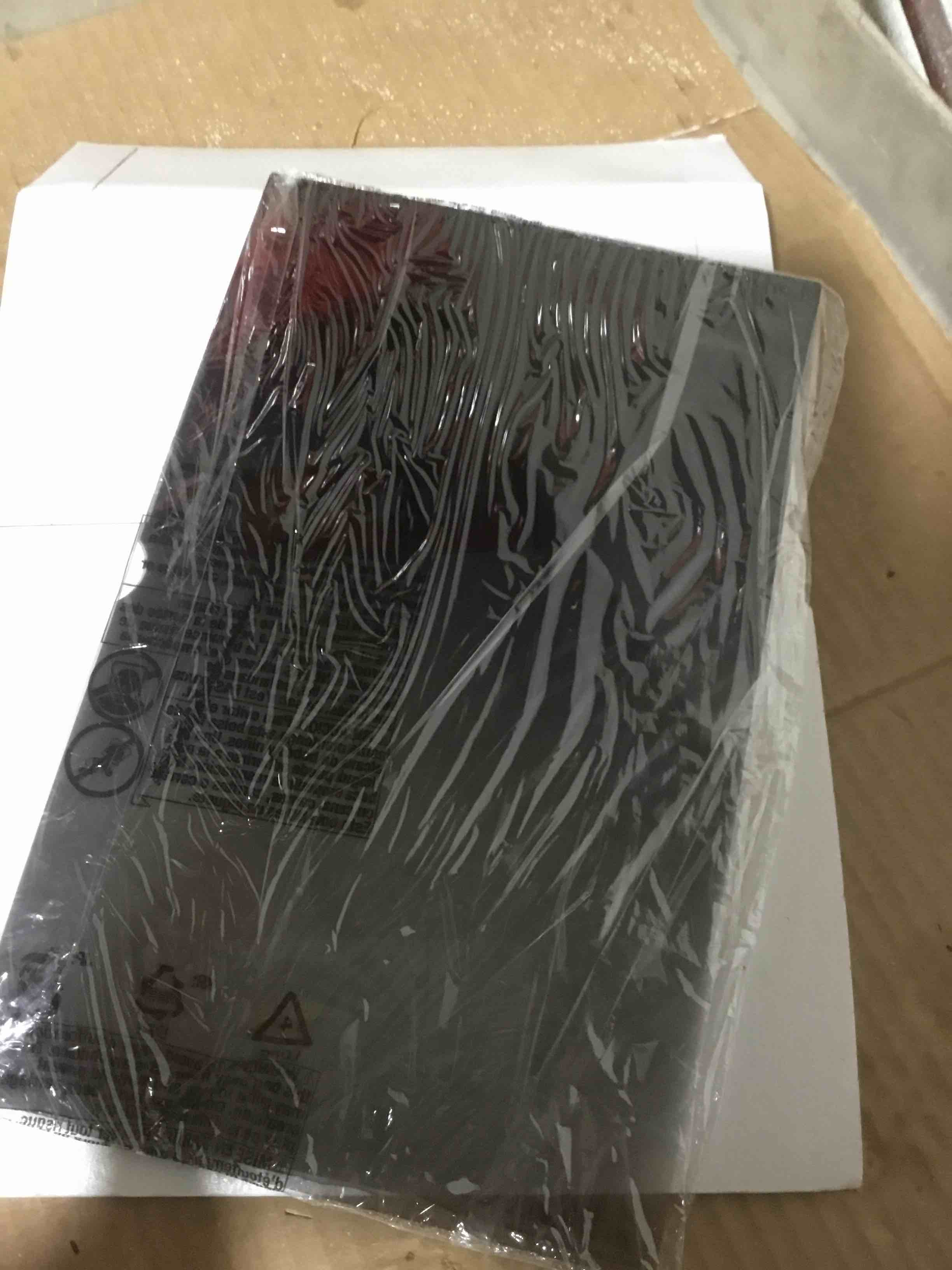 Condition photo showing Good Condition for PRTCTR_BO 14-inch for X1 Carbon Gen9