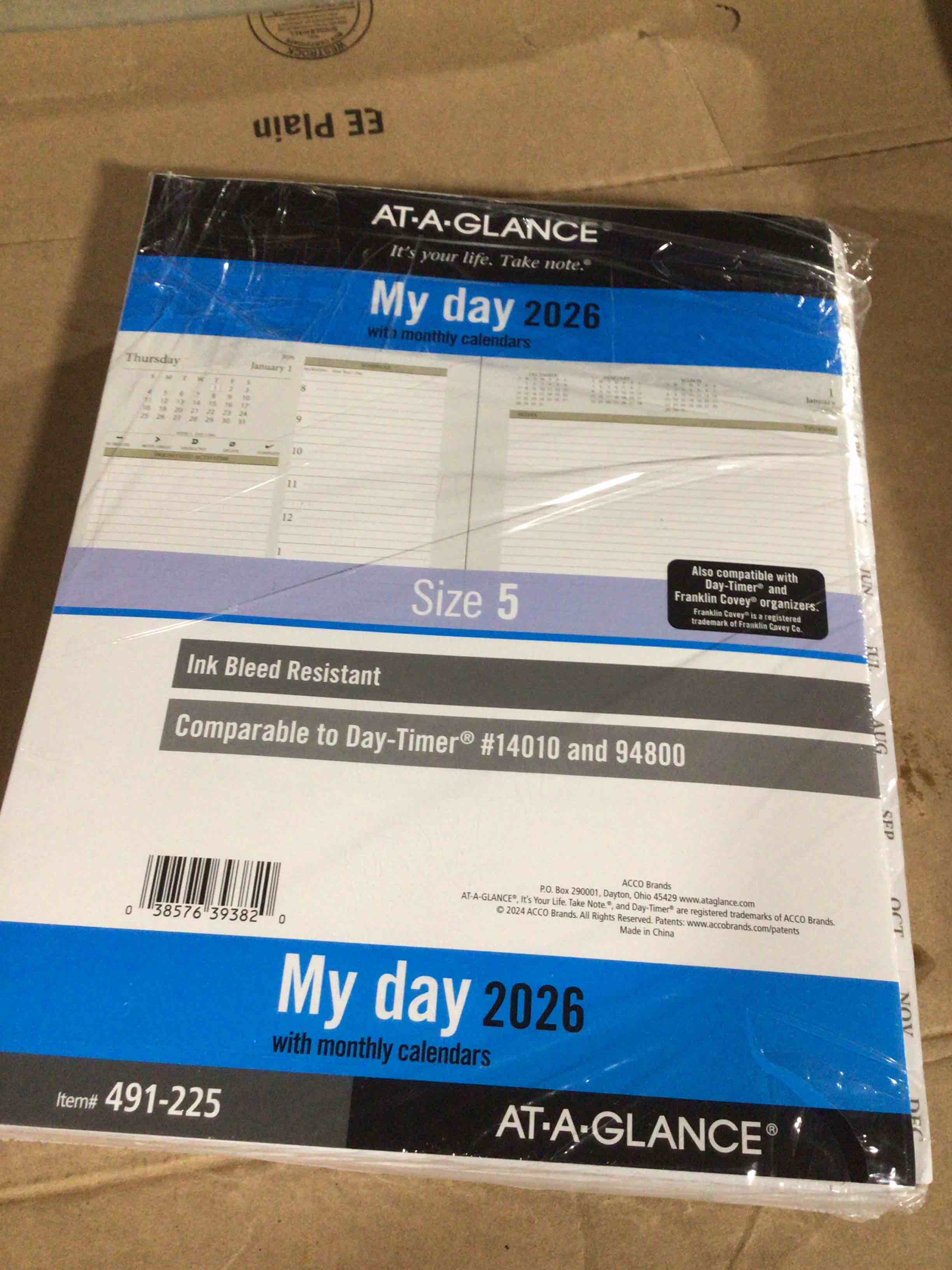 Condition photo showing Good Condition for AT-A-GLANCE 2026 Daily Planner Two Pages Per Day Refill Loose-Leaf Folio Size 8