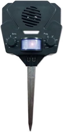 bird-x solar yard gard, ultrasonic and solar-powered animal decoy device with motion sensor, easy to install, covers up to 3,000 sq. ft., 15-25 khz frequency, 8.5" x 7" x 4" 