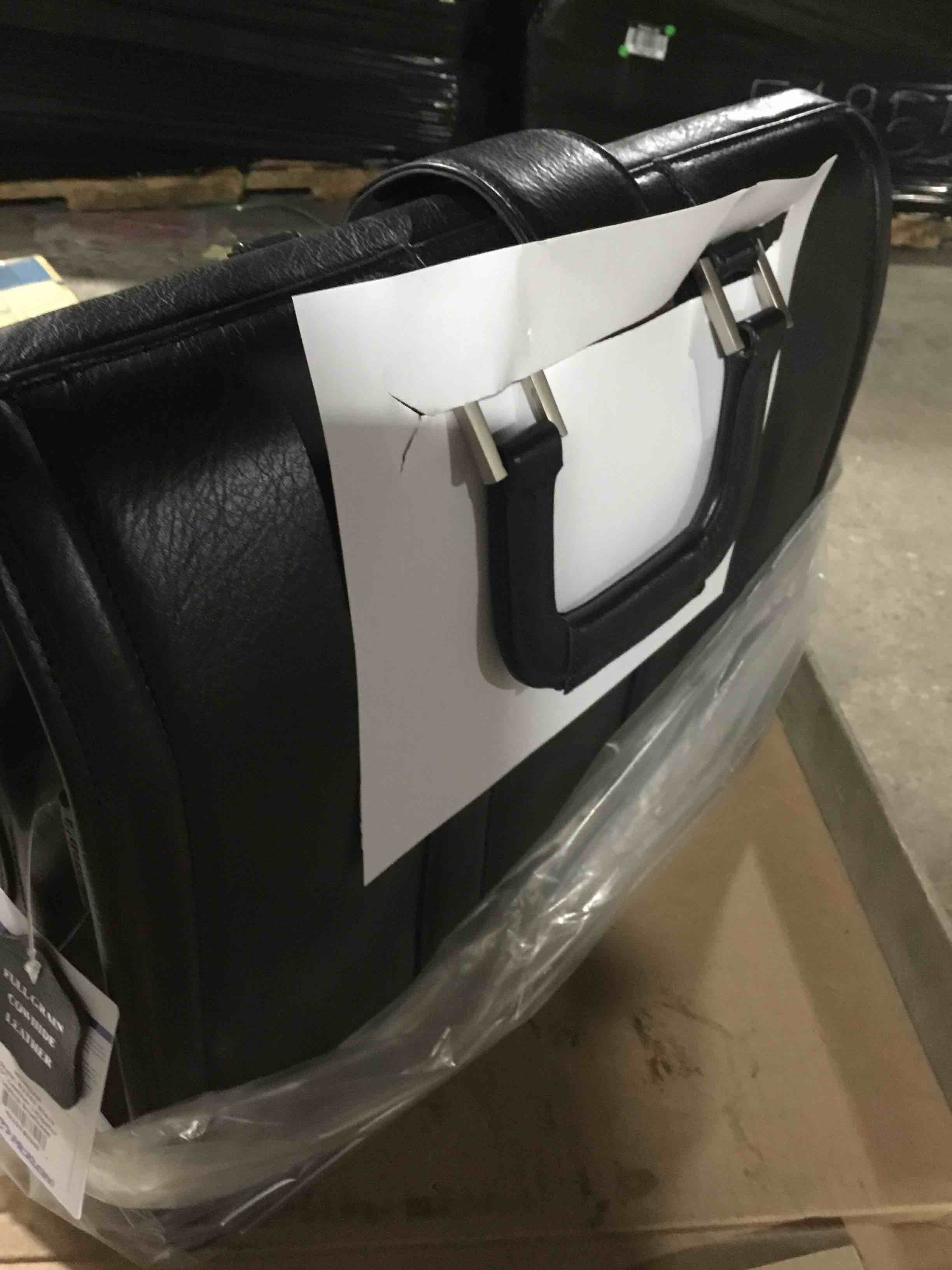 Condition photo showing Good Condition for McKlein  V Series  MORGAN  Top Grain Cowhide Leather  17  Leather Litigator Laptop Briefcase