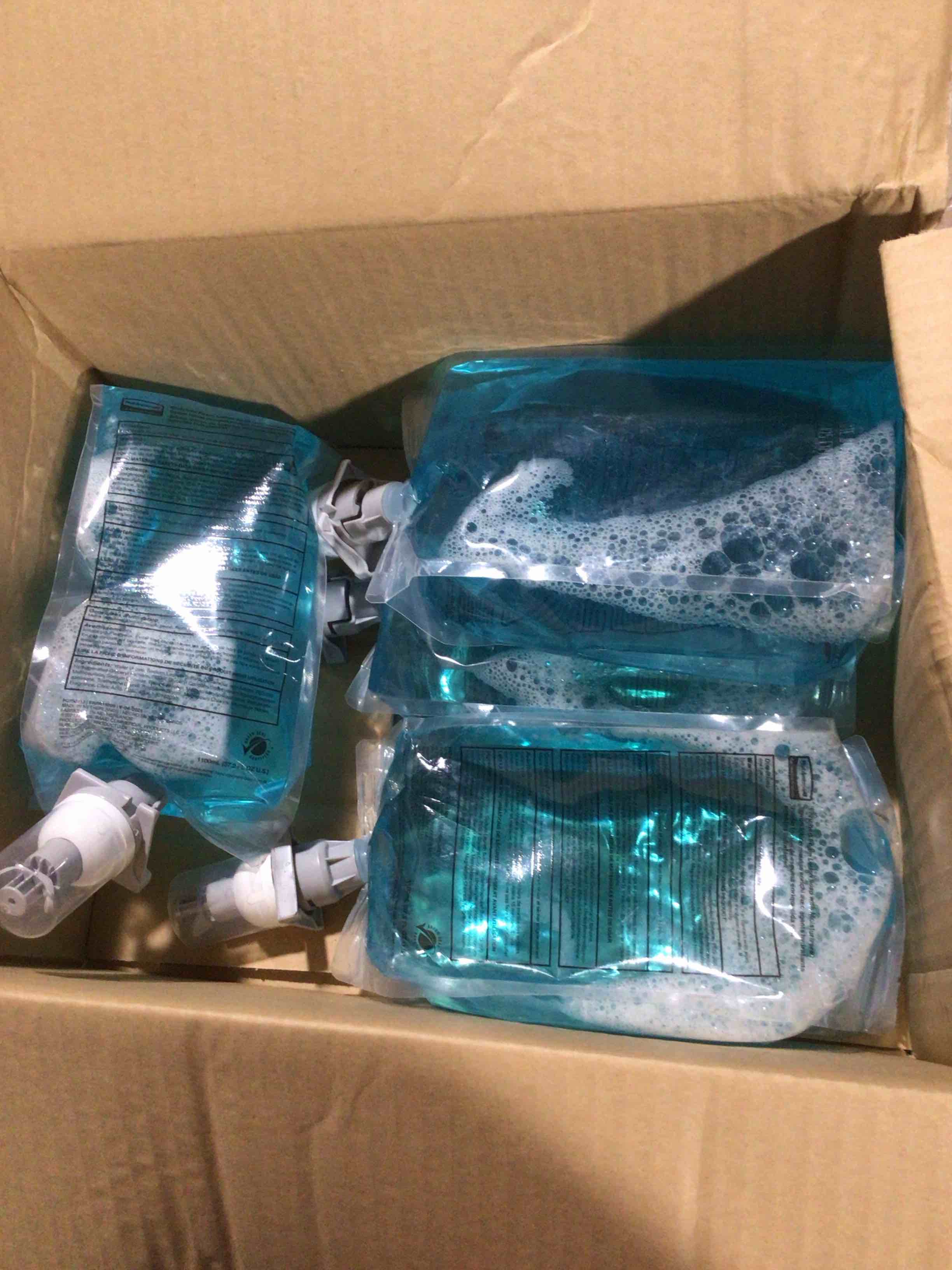 Condition photo showing New/Like New for box of 4 rubbermaid commercial products autofoam moisturizing hand soap refill, 1100ml, green seal certified, light floral scent, compatible with rcp's autofoam & autofoam lumecel dispensers