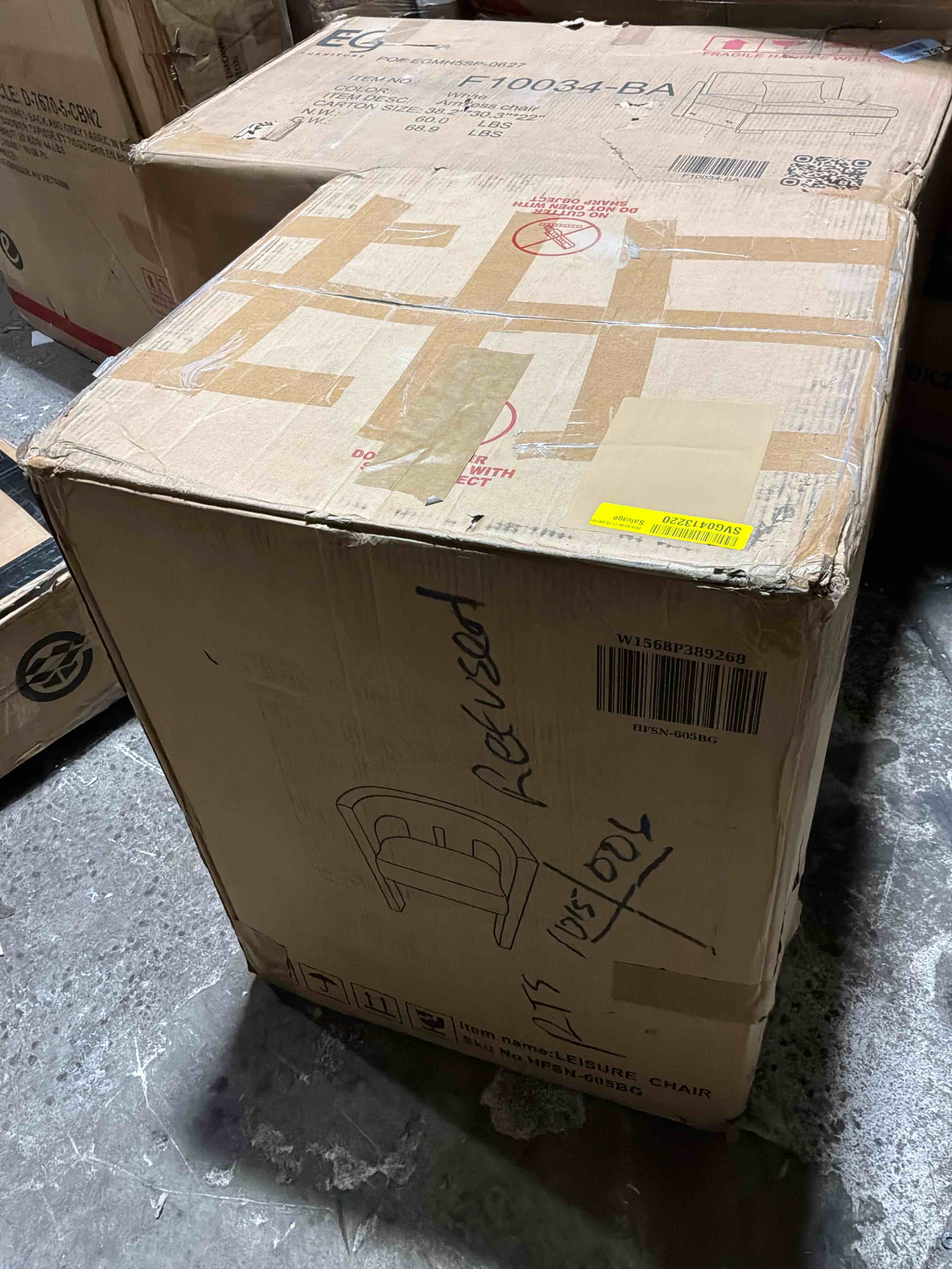 Condition photo showing New/Like New for Chenille Upholstered Accent Chair - Modern Barrel Dining Side Chair with Solid Wood Legs, Comfy Armchair for Living Room Bedroom Kitchen (Beige)