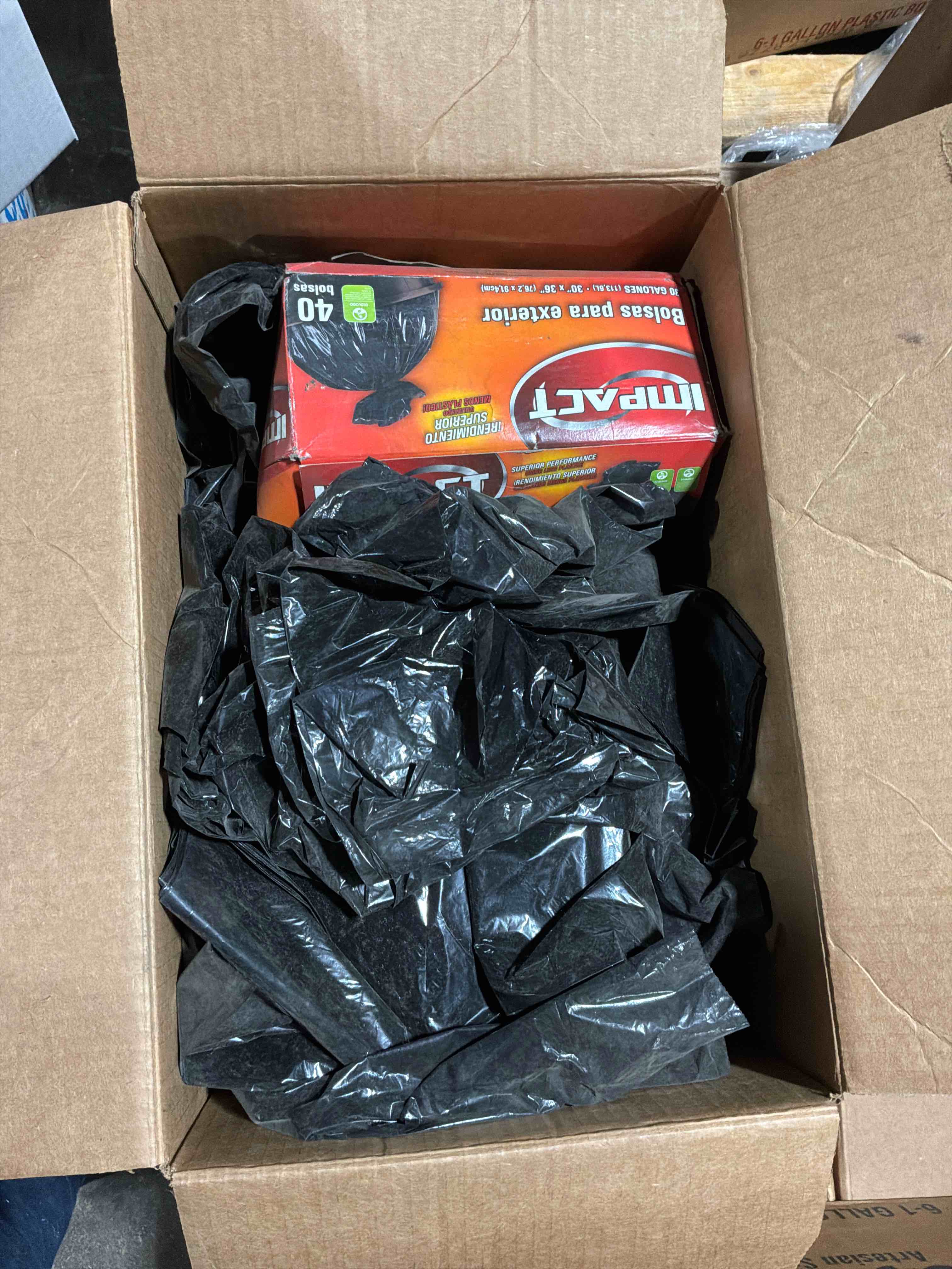 Condition photo showing Good Condition for box lot of miscellaneous items 