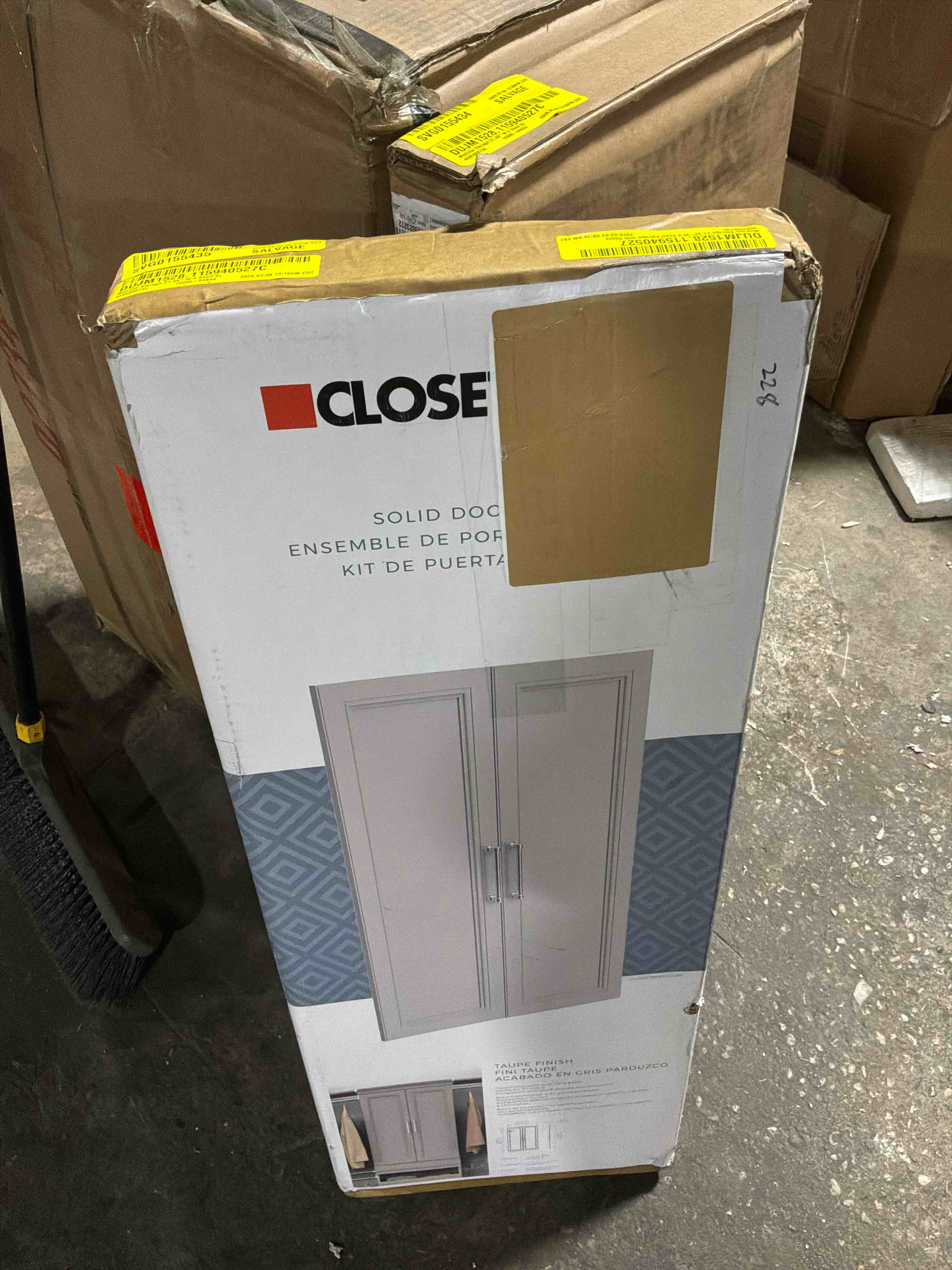 Condition photo showing New/Like New for modular storage 21.38 “ w shelf 