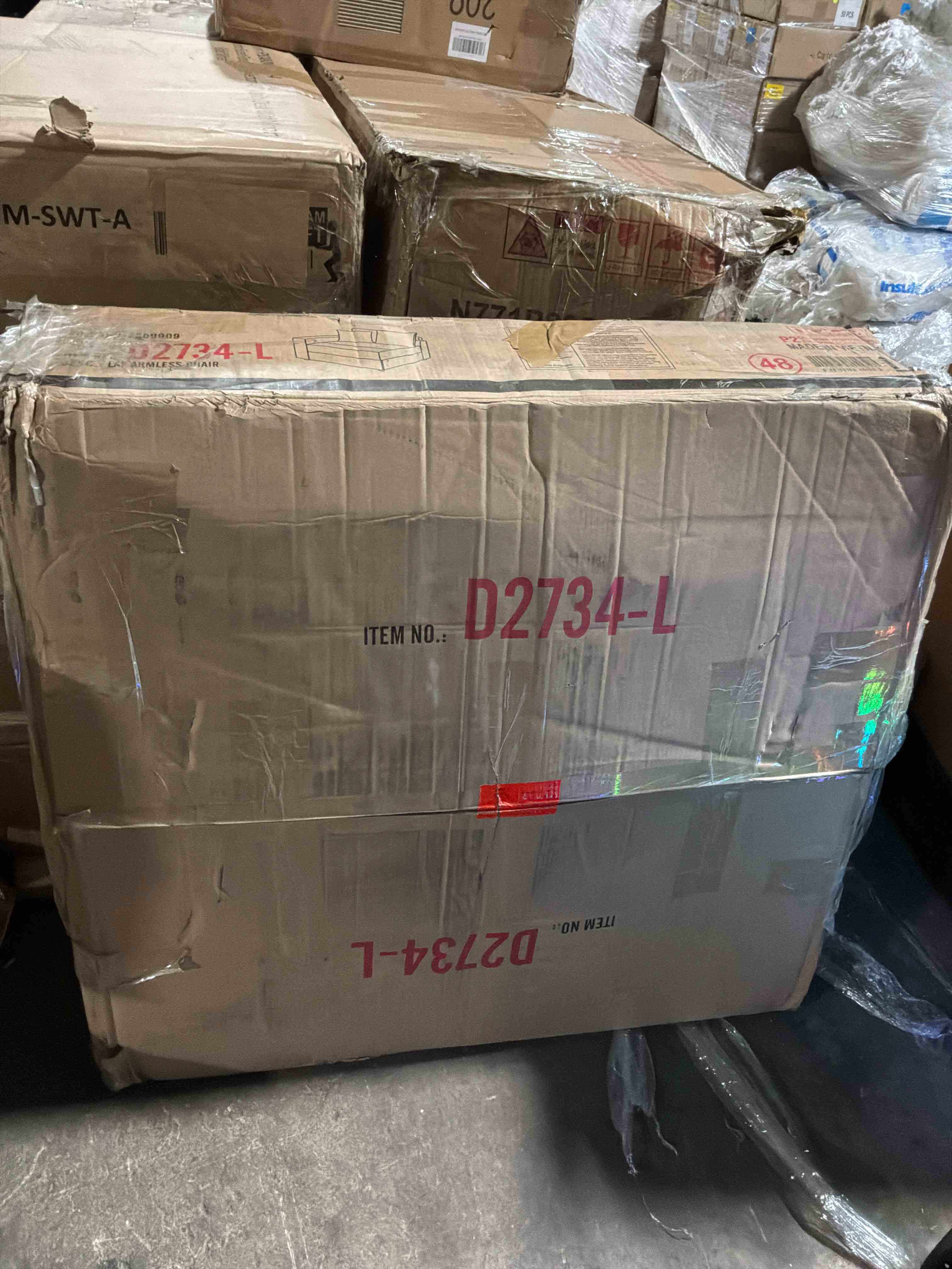 Condition photo showing New/Like New for laf armless chair 