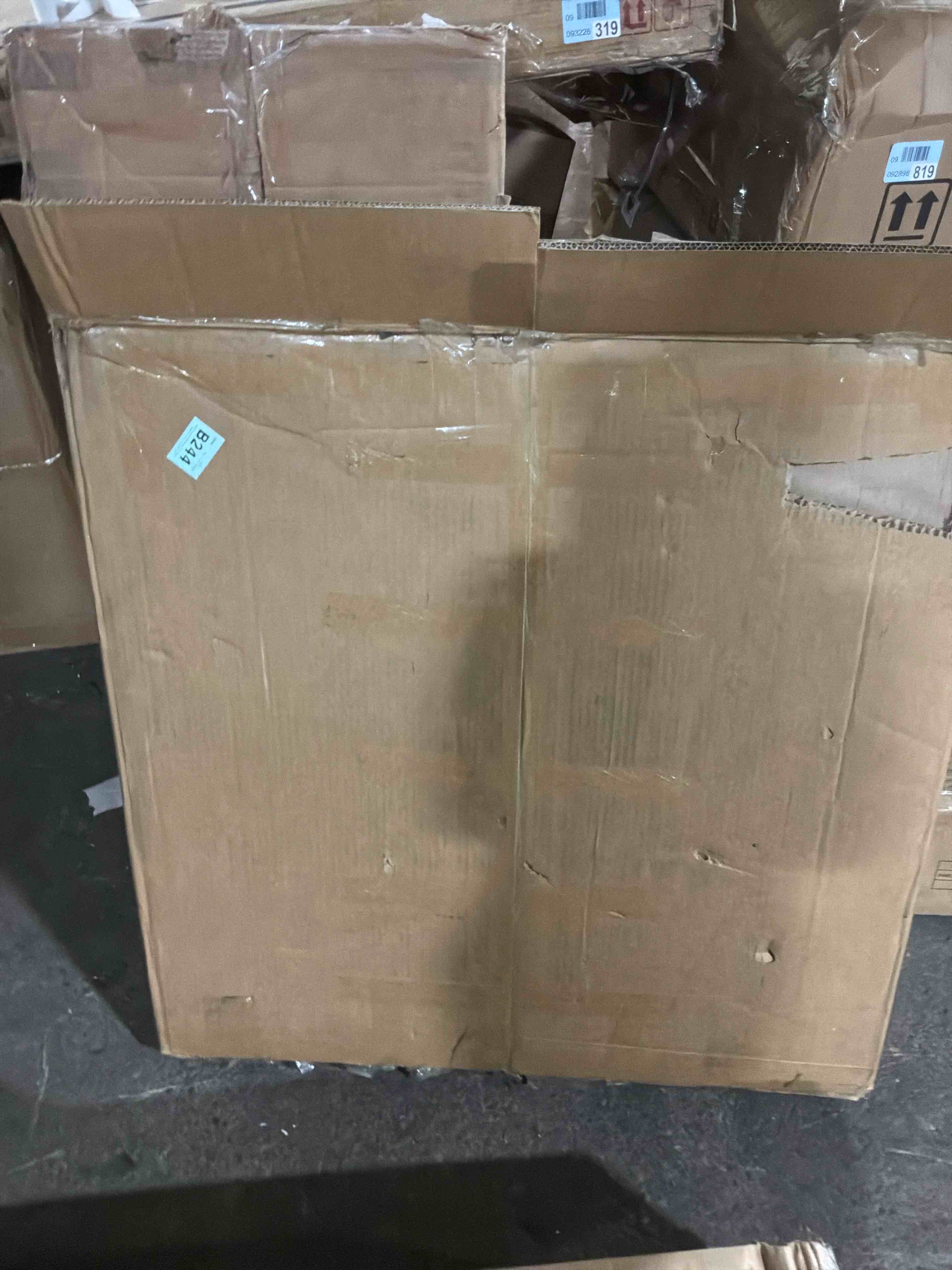 Condition photo showing New/Like New for round coffee table for living room modern minimalist luxury 