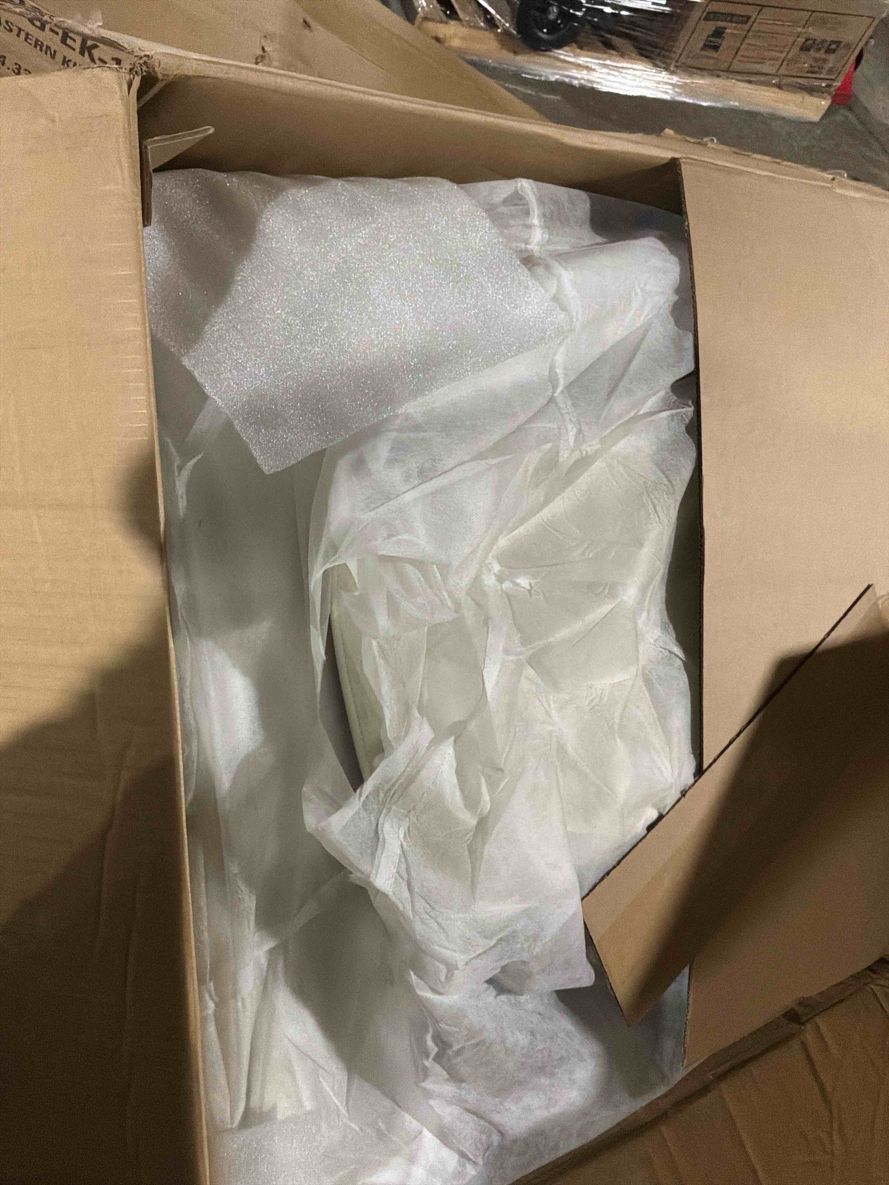 Condition photo showing New/Like New for similar  41" single sofa chair, modern upholstered armchair with 1 toss pillow, small cream couch chair for living room, deep seat reading sofa for bedroom apartment, chenille fabric (cream white)