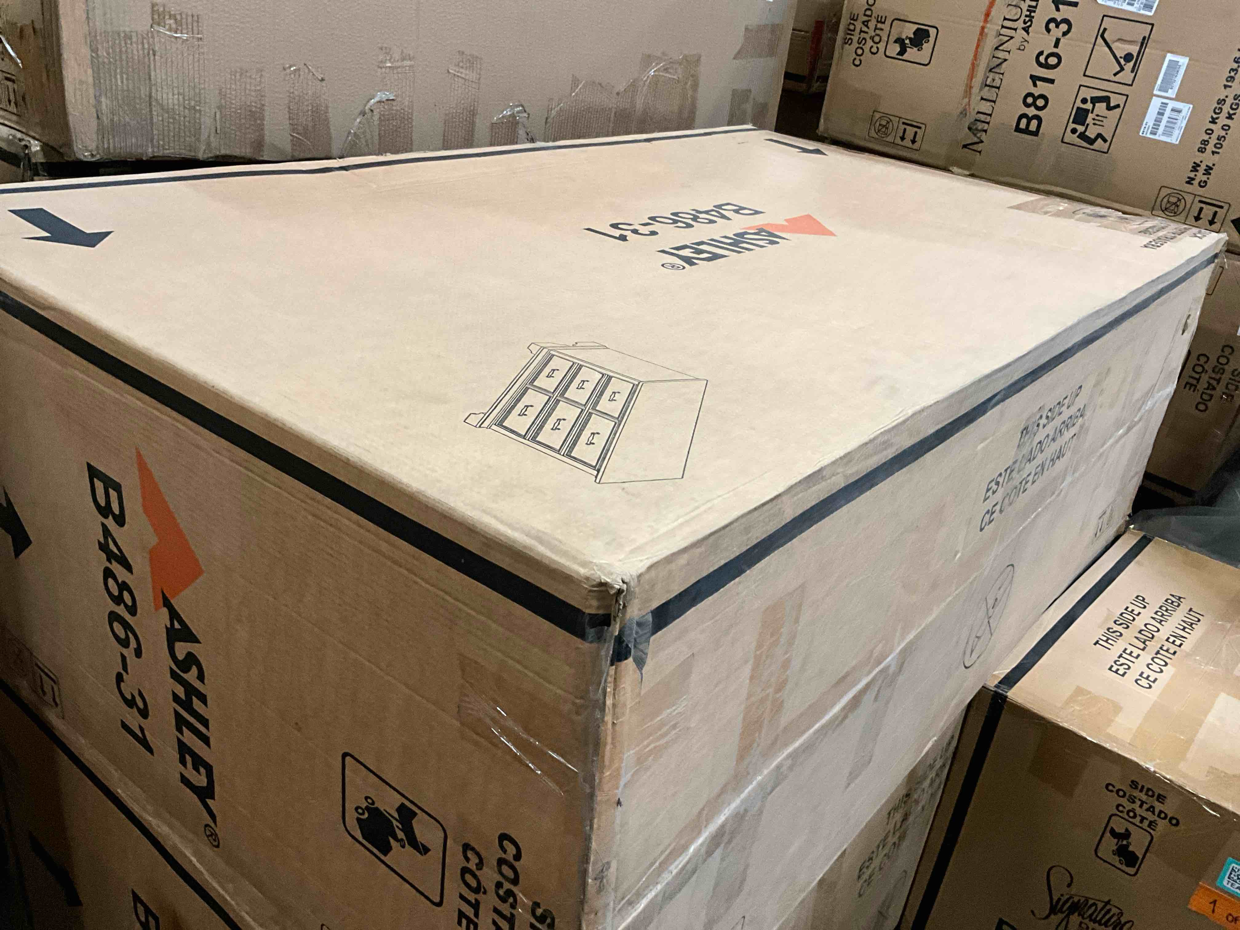 https://s3.amazonaws.com/lotting-images-prod/bidfta/GRA4113311_1776791649323.jpeg