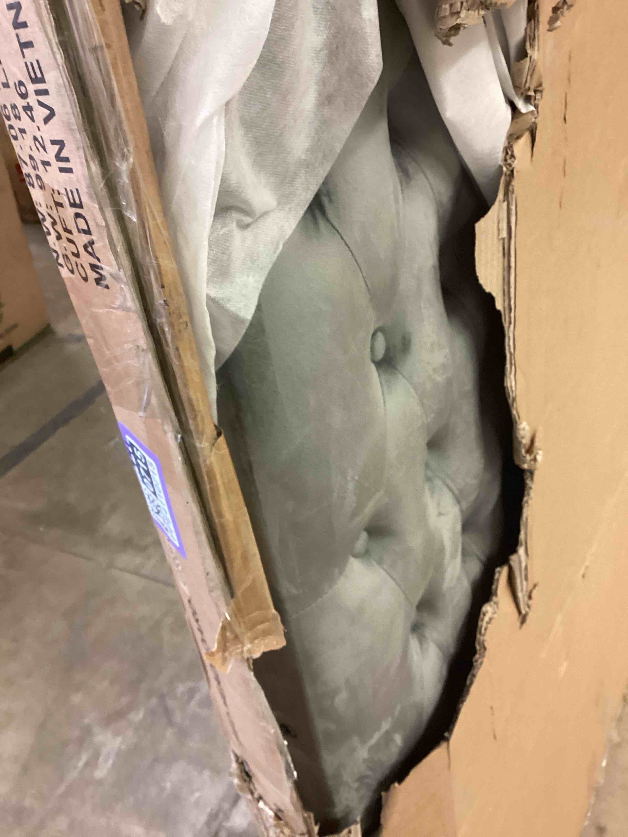 https://s3.amazonaws.com/lotting-images-prod/bidfta/GRA4114136_1775488653341.jpeg