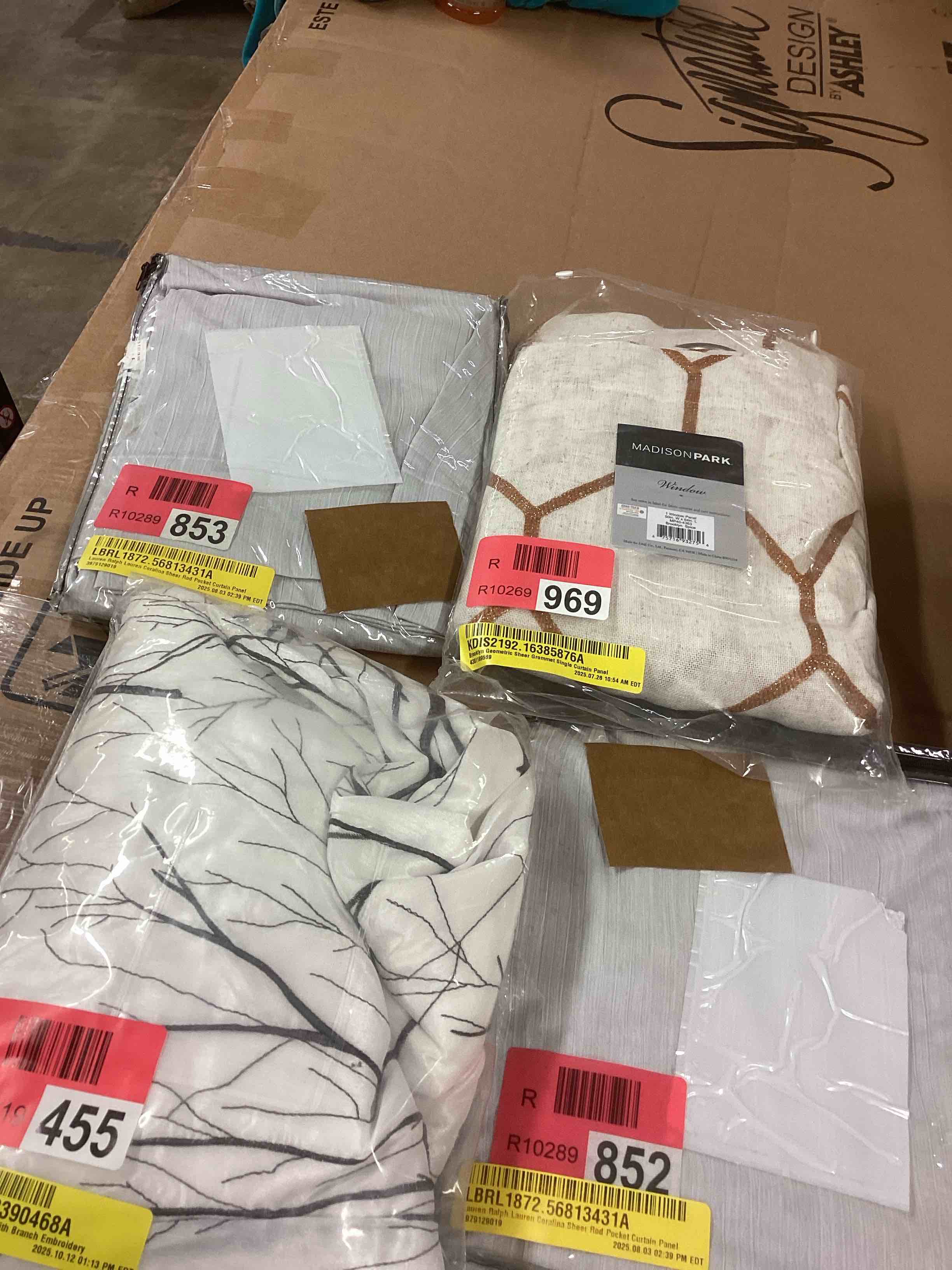 assorted window curtains 