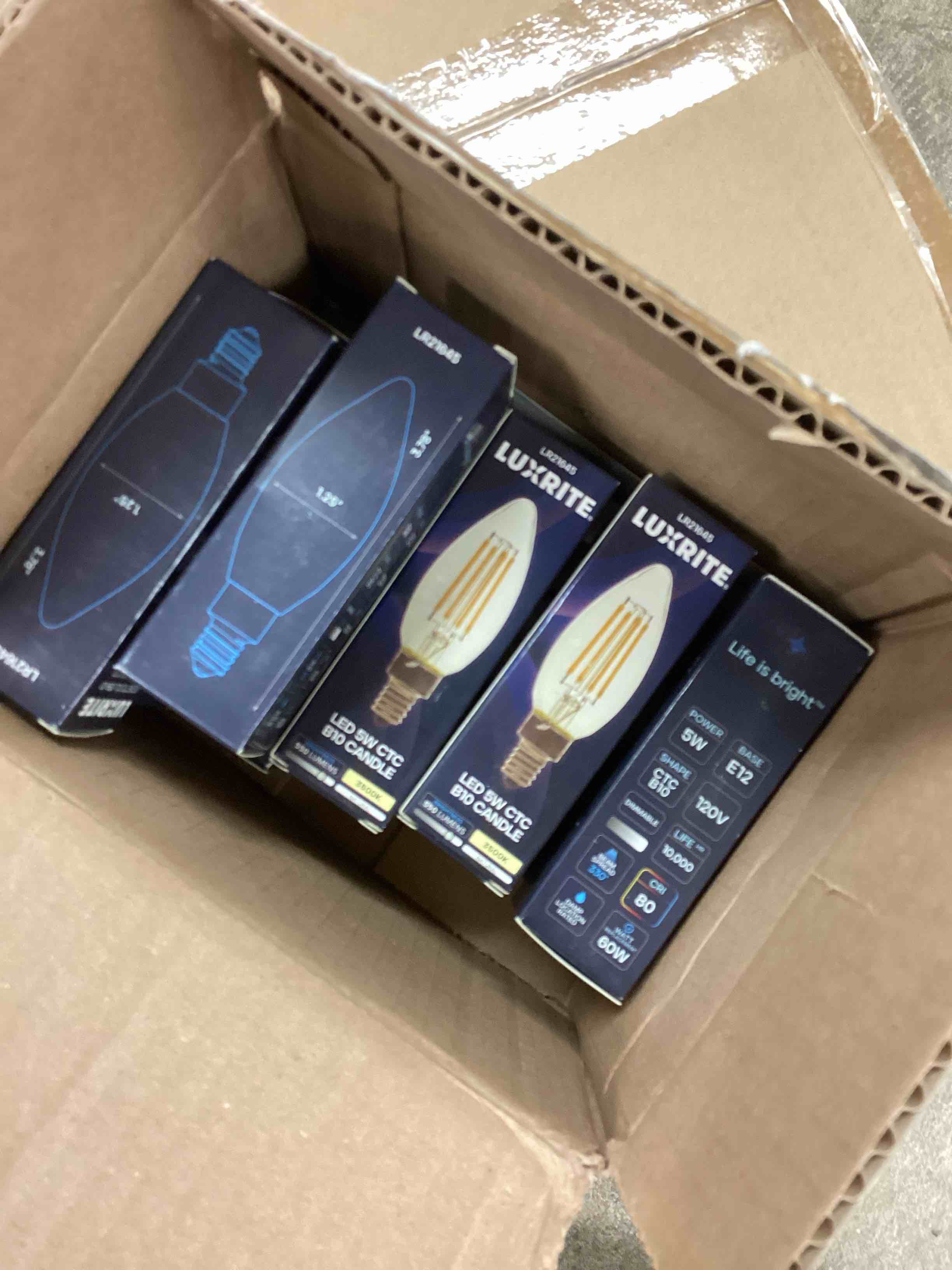 Condition photo showing Good Condition for flsnt 60w equivalent led chandelier light bulbs, dimmable led b11 e12 candelabra base bulbs, 3500k natural white, 550lm, 12 pack ul,ca65 listed.