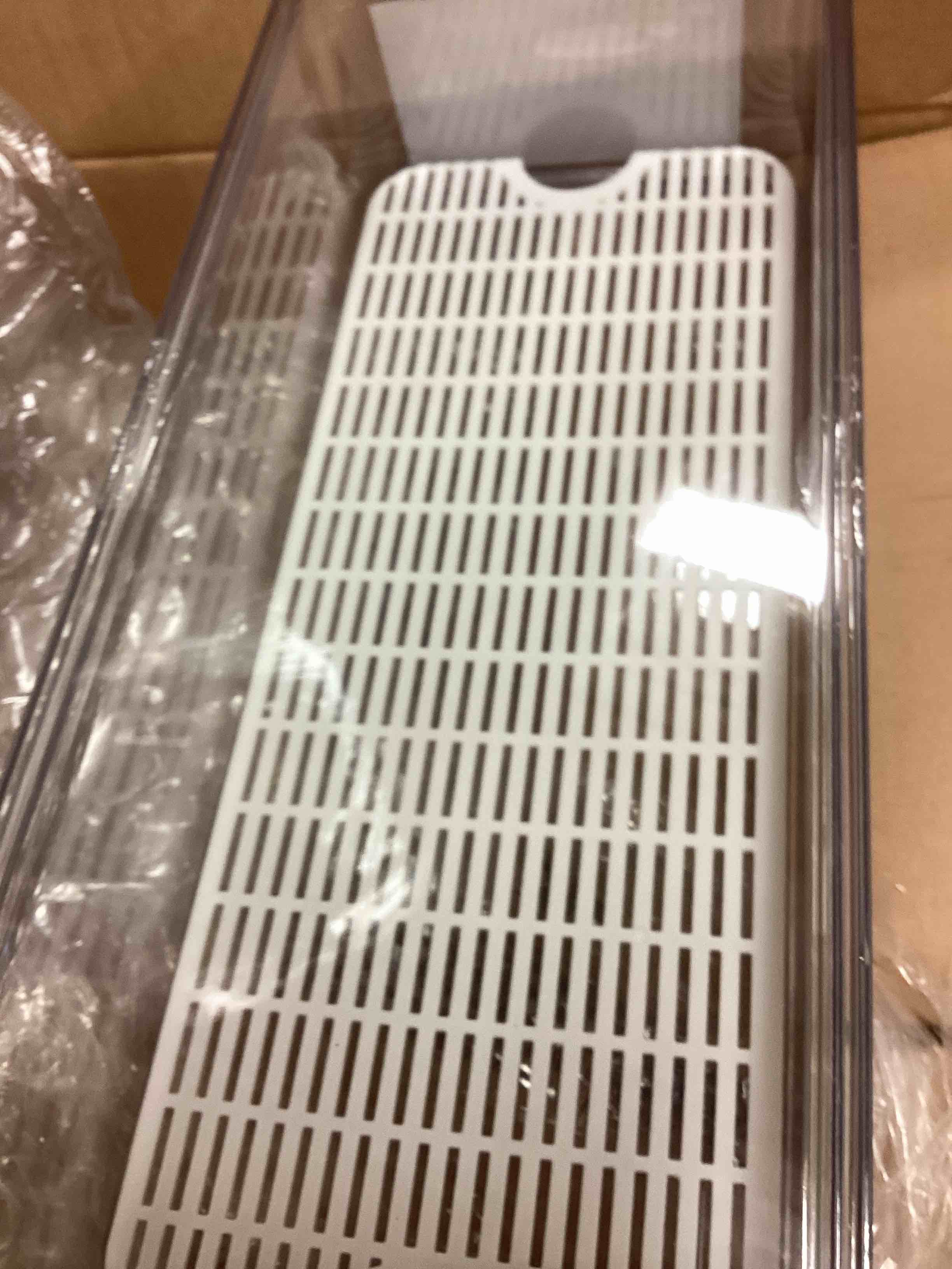 Condition photo showing New/Like New for idesign crisp produce bin with lid and removable inner basket, bpa 2025.10.26 01:29 pm edt