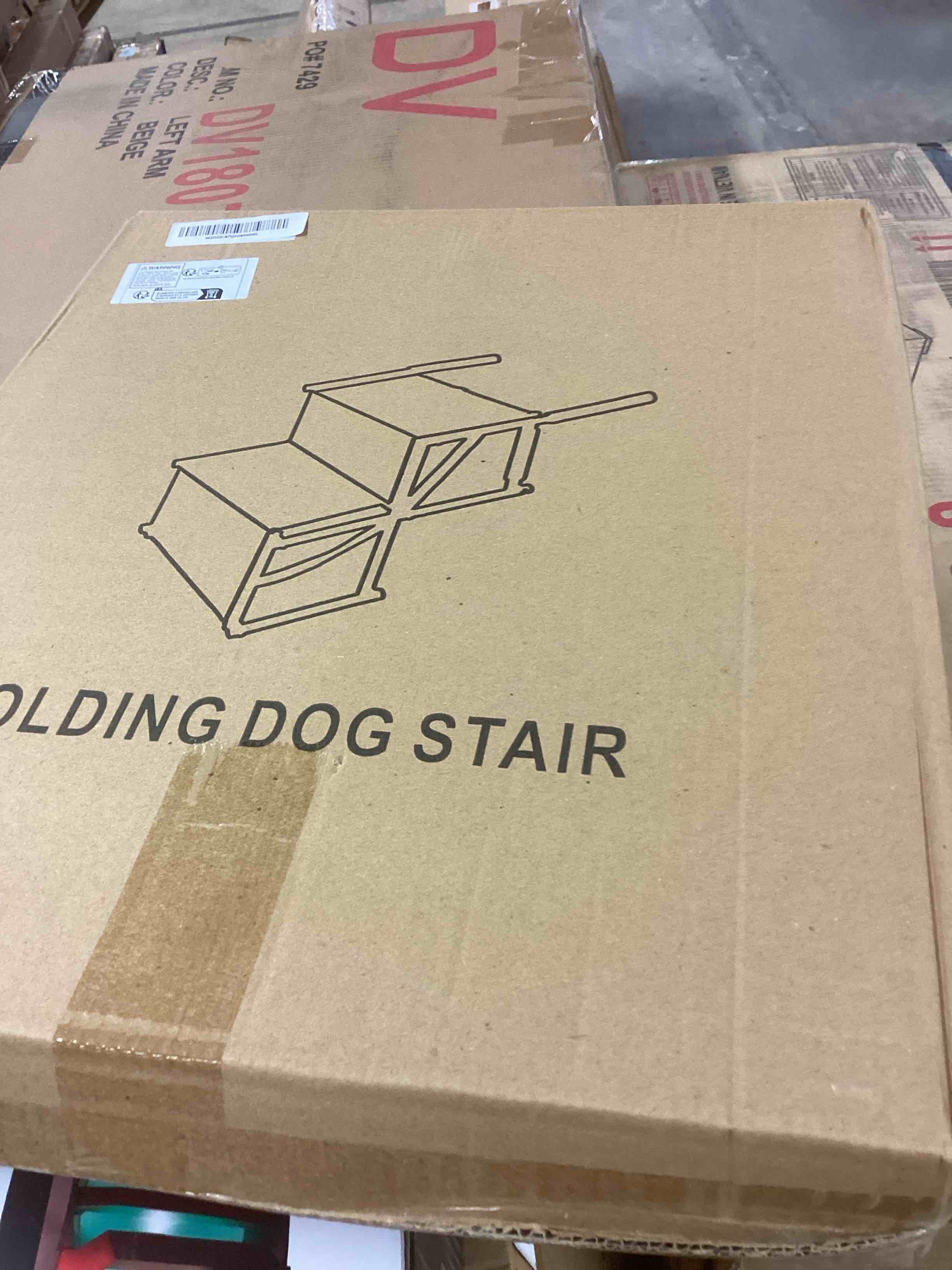 Condition photo showing New/Like New for portable folding dog stair 