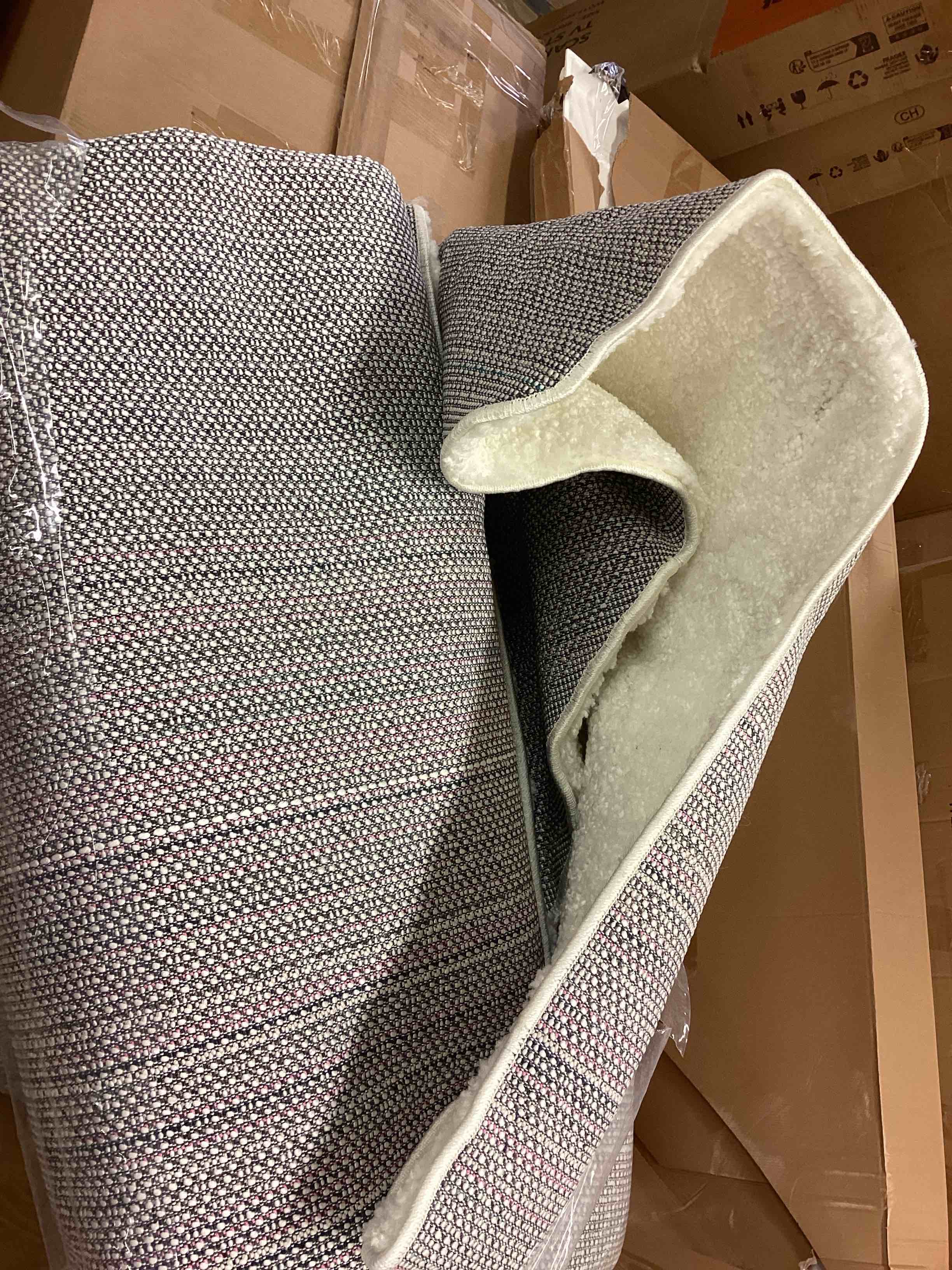 Condition photo showing New/Like New for unique loom solid shag collection area rug (8' round, snow white)