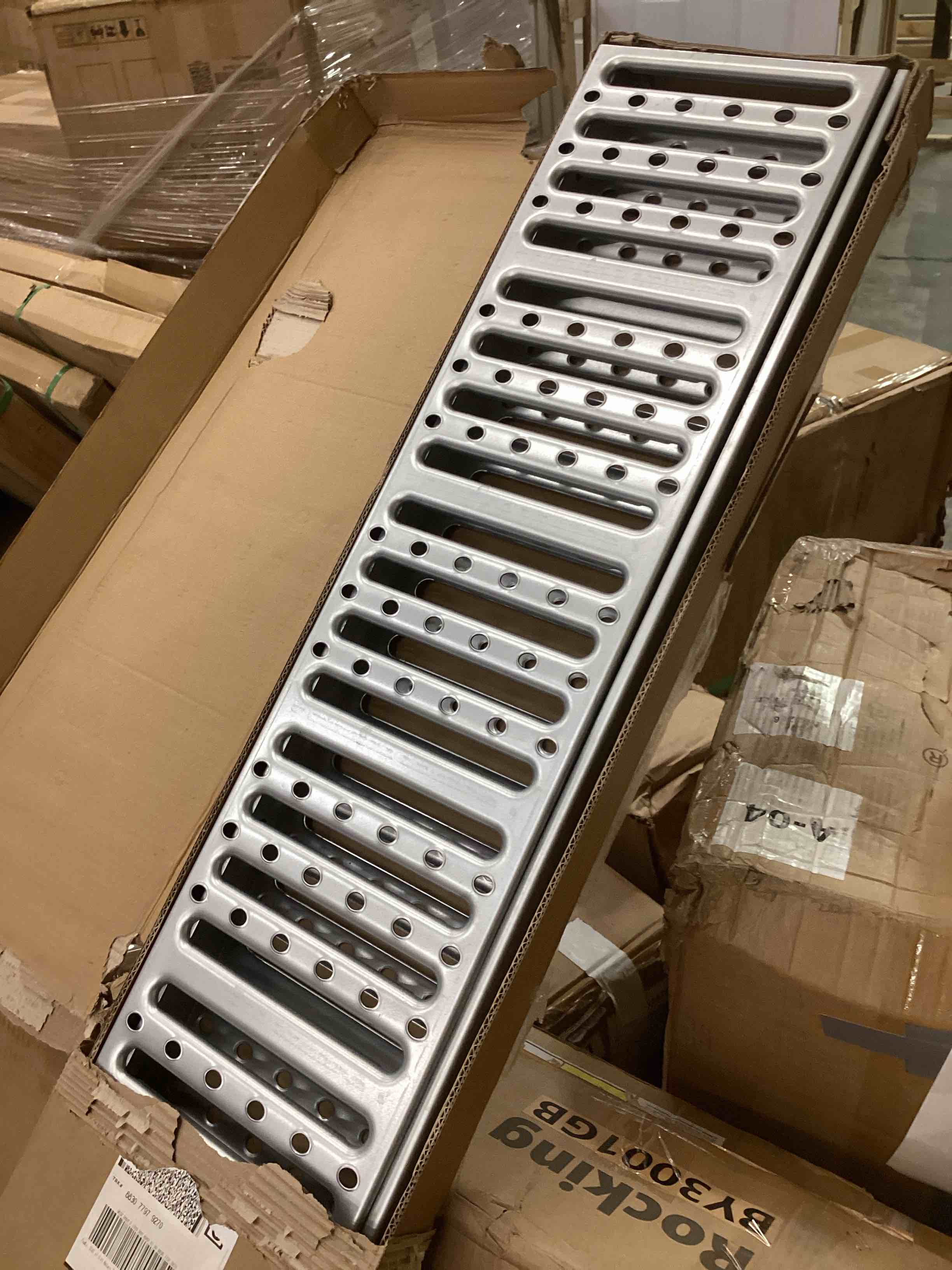 Condition photo showing Good Condition for garvee 72" x 9" atv ramps, anti-slip ramp, 1500 lbs capacity, metal ramp for loading motorcycles, bicycles, atvs, lawnmowers, tractors, 2pcs
