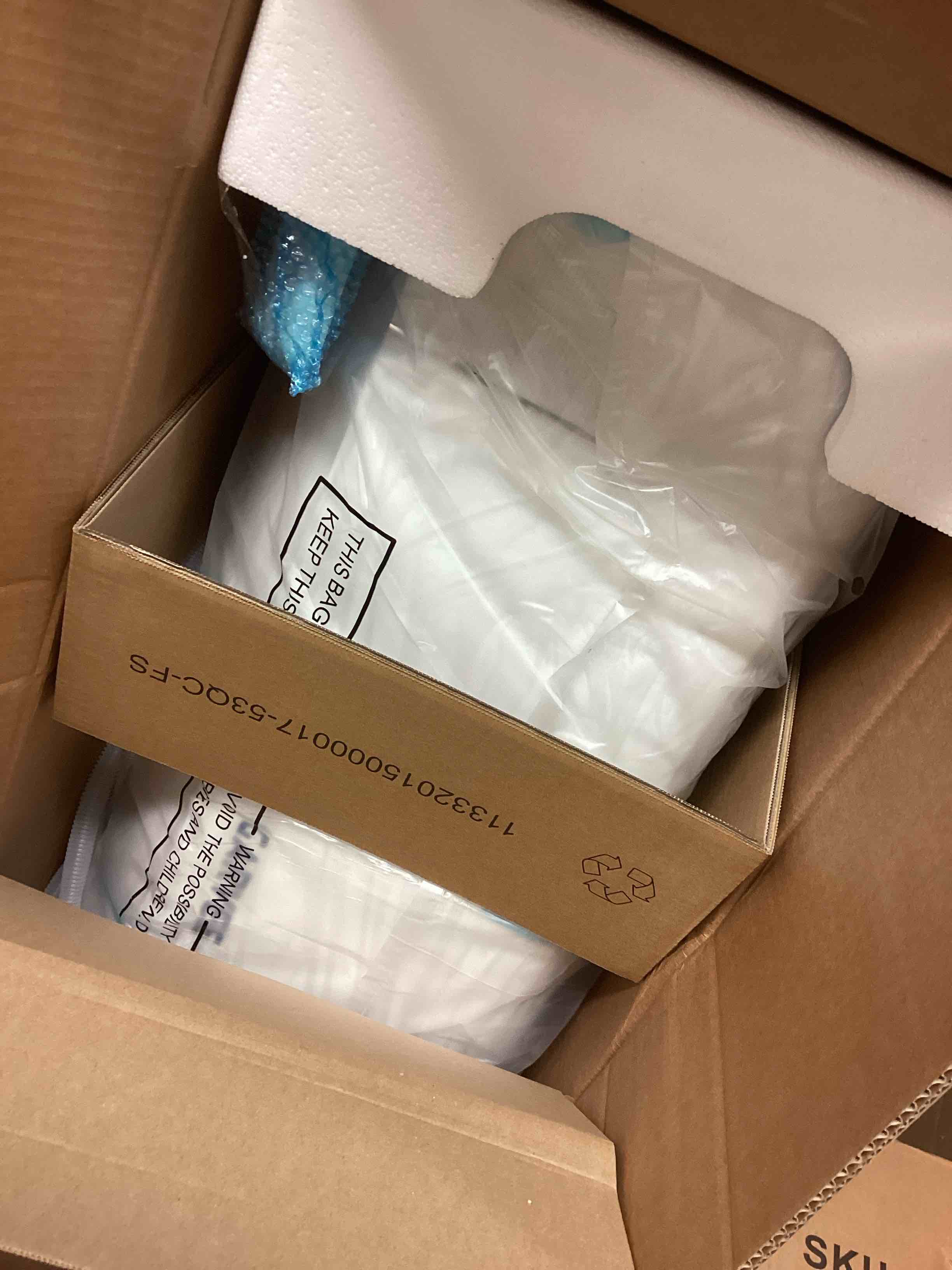 https://s3.amazonaws.com/lotting-images-prod/bidfta/GRA4115229_1776952328200.jpeg